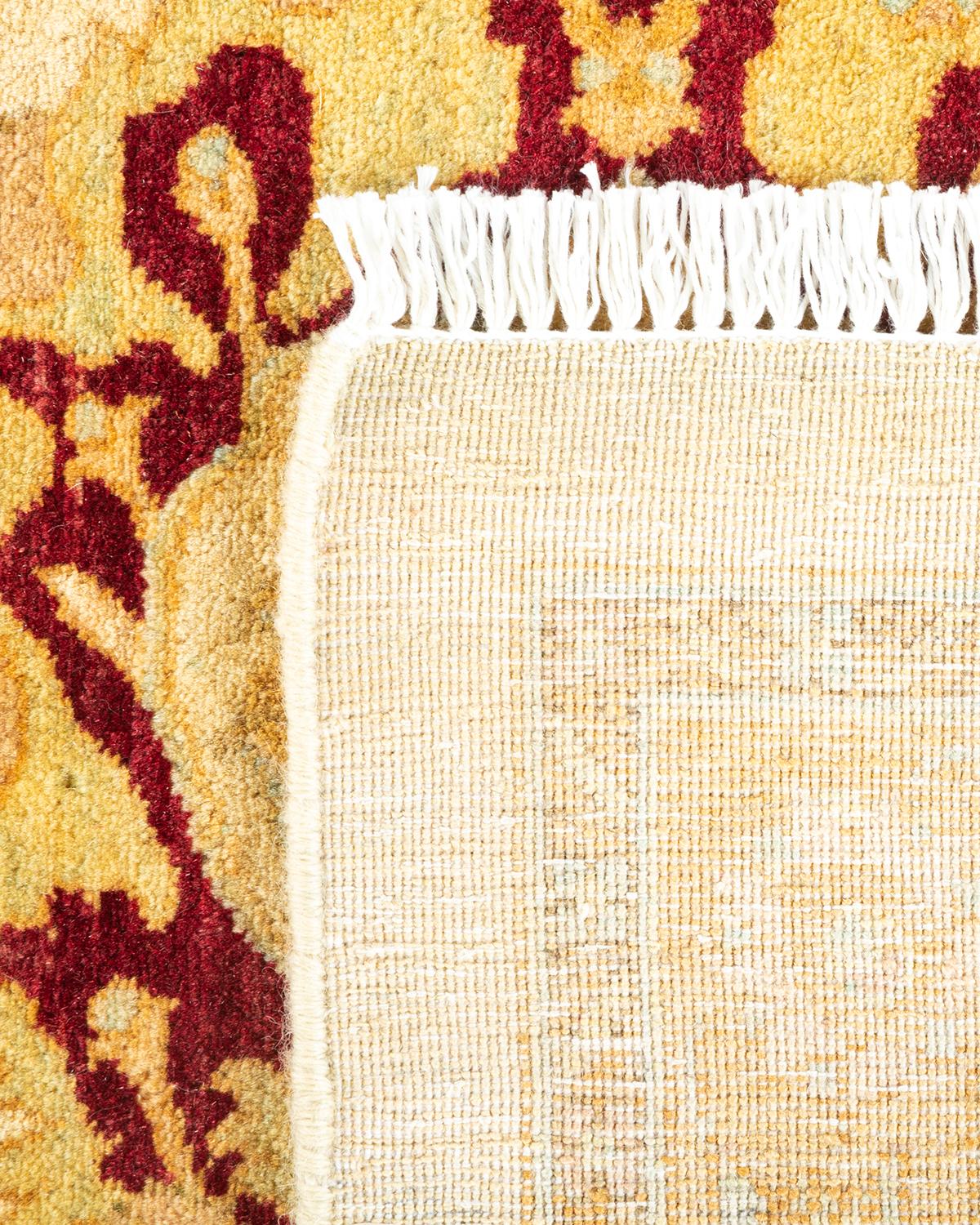 Handgeknüpfter orientalischer Mogul elfenbeinfarbener Teppich in Elfenbein, Unikat (21. Jahrhundert und zeitgenössisch) im Angebot