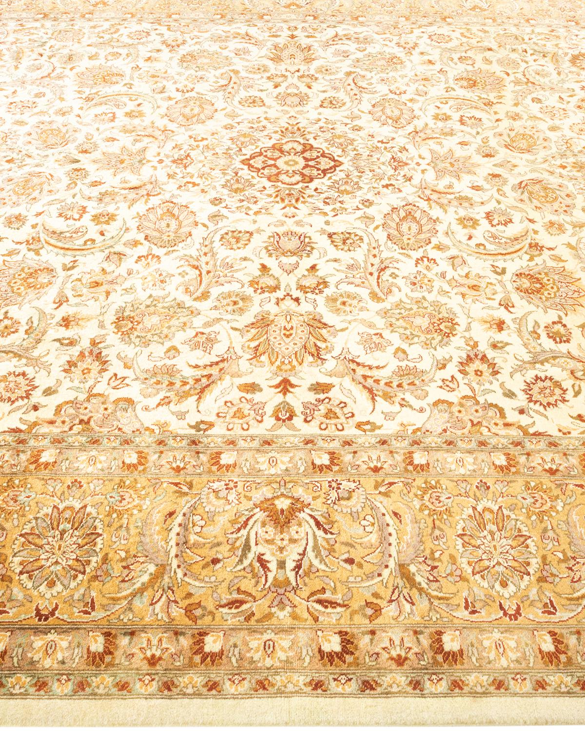 One-Of-A-Kind Hand Knotted Oriental Mogul Ivory Area Rug In New Condition For Sale In Norwalk, CT