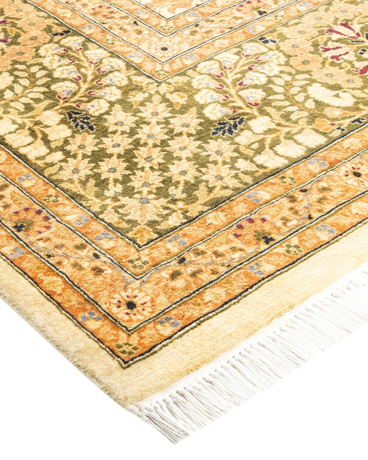 Die Teppiche der Mogul-Kollektion bringen mit ihren zurückhaltenden Farben und Allover-Mustern zeitlose Eleganz in jeden Raum. Beeinflusst von einem Spektrum türkischer, indischer und persischer Designs, lassen die Kunsthandwerker, die diese