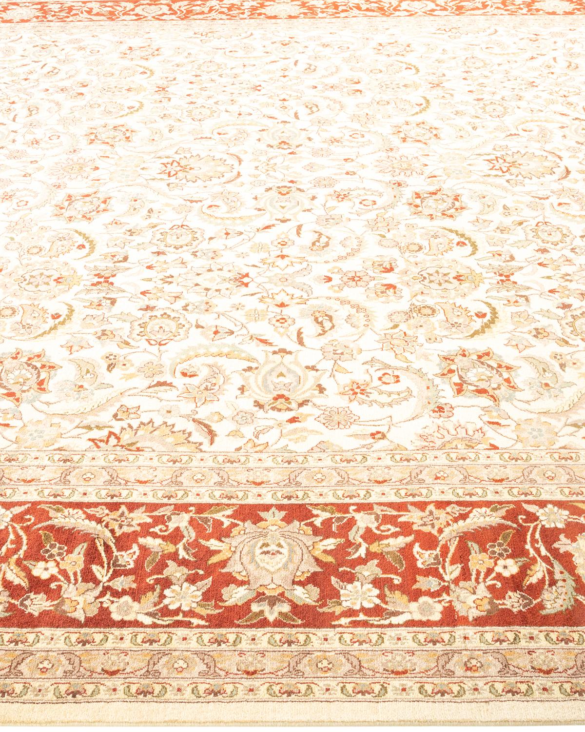 Tappeto orientale Mogul Ivory, unico nel suo genere e annodato a mano In condizioni Nuovo in vendita a Norwalk, CT