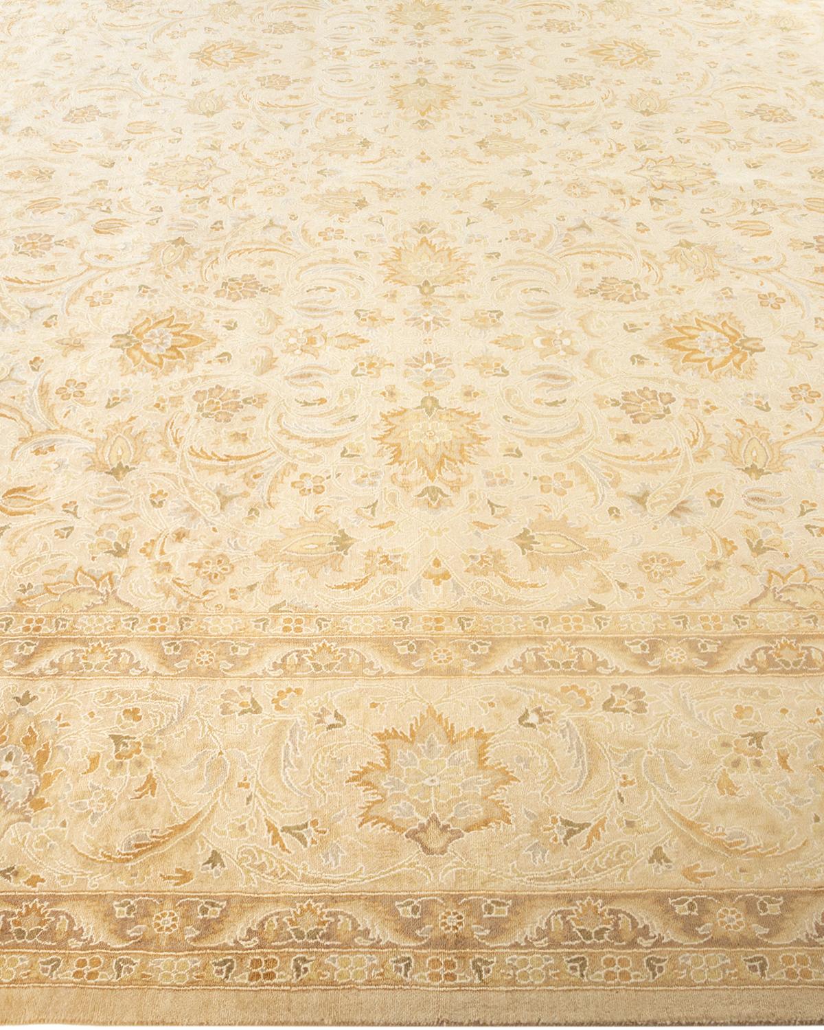 Einzigartiger handgeknüpfter orientalischer Mogul Elfenbeinfarbener Teppich, 2,74 m x 3,66 m, Unikat im Zustand „Neu“ im Angebot in Norwalk, CT