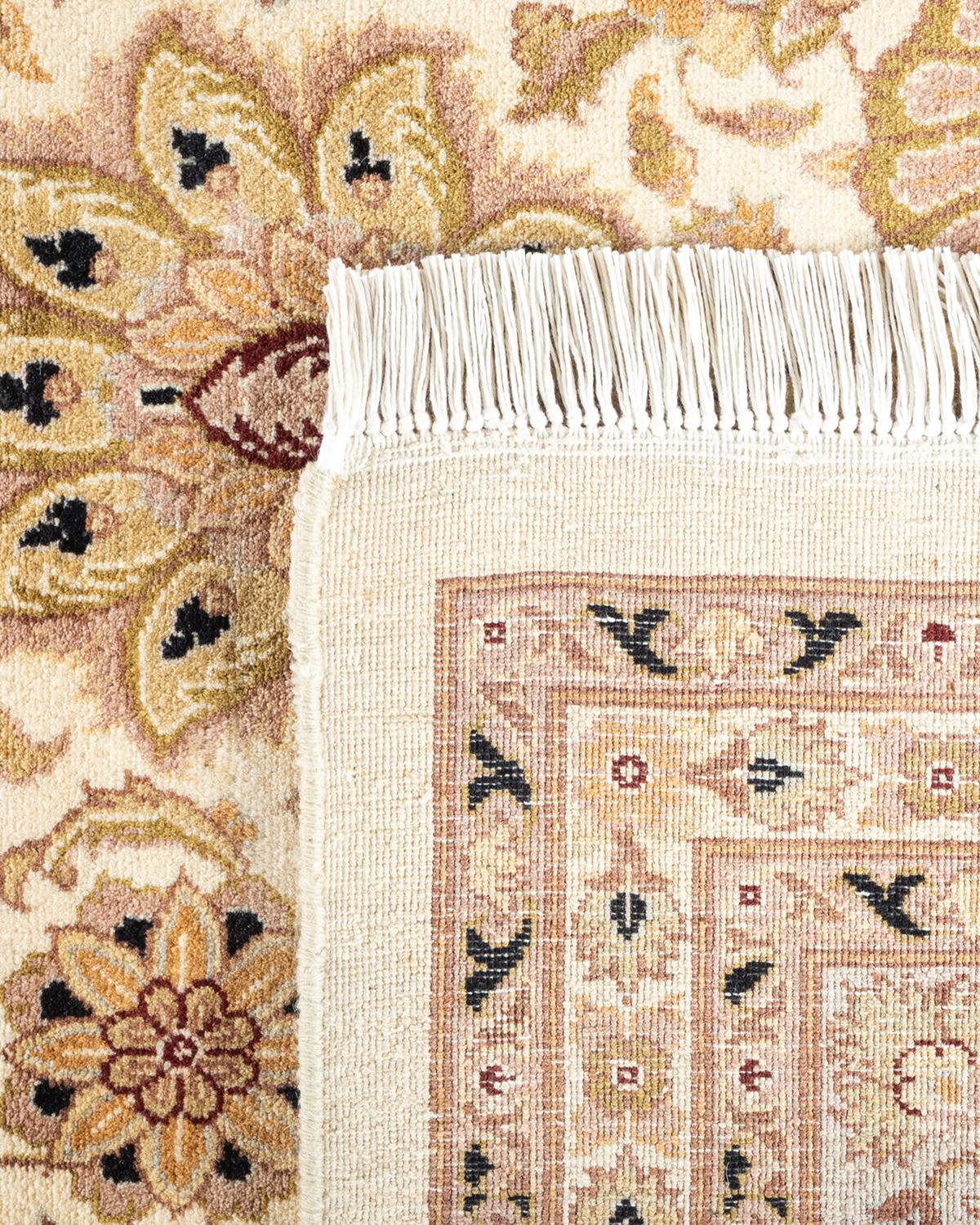 Handgeknüpfter orientalischer Mogul Elfenbeinfarbener Teppich, Unikat (21. Jahrhundert und zeitgenössisch) im Angebot
