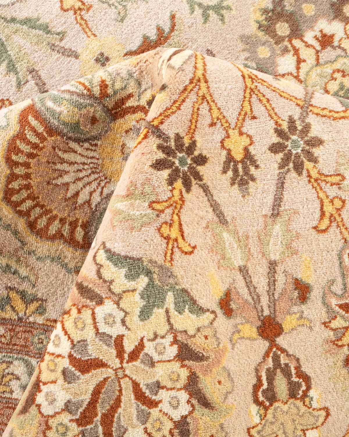 Tapis Oriental Mogul ivoire noué à la main, unique en son genre en vente 1