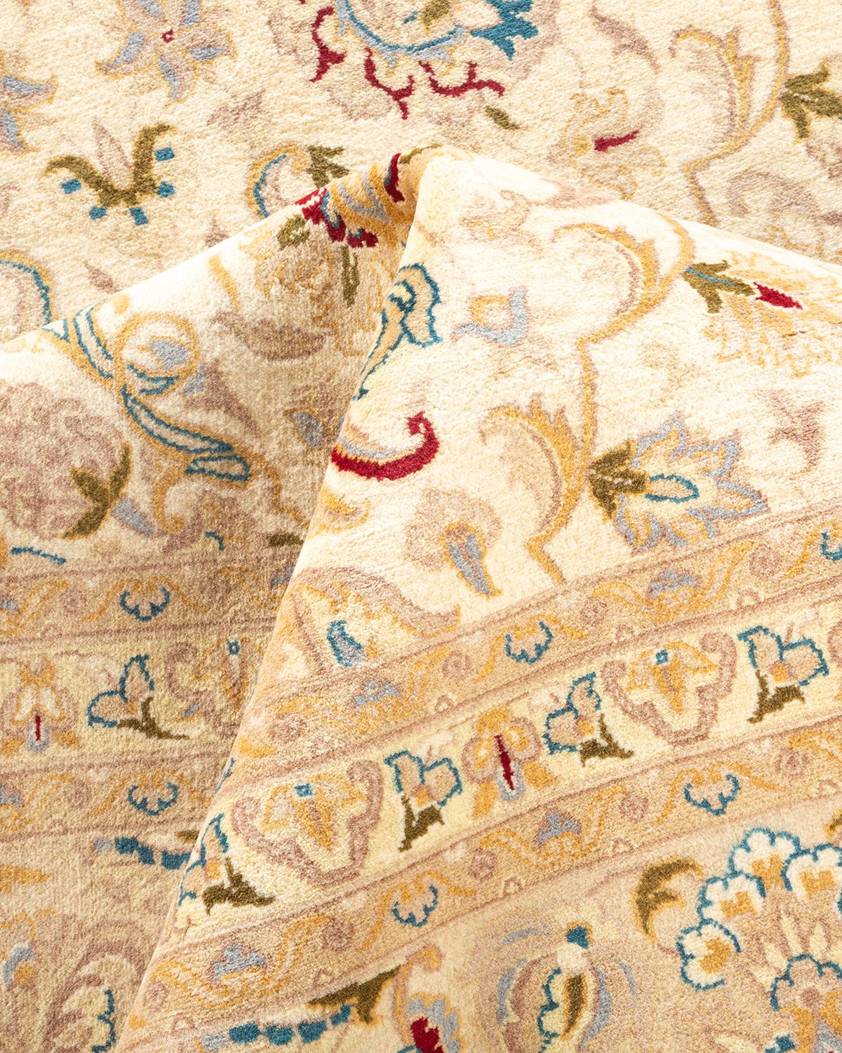 Handgeknüpfter orientalischer Mogul elfenbeinfarbener Teppich in Elfenbein, Unikat im Angebot 1