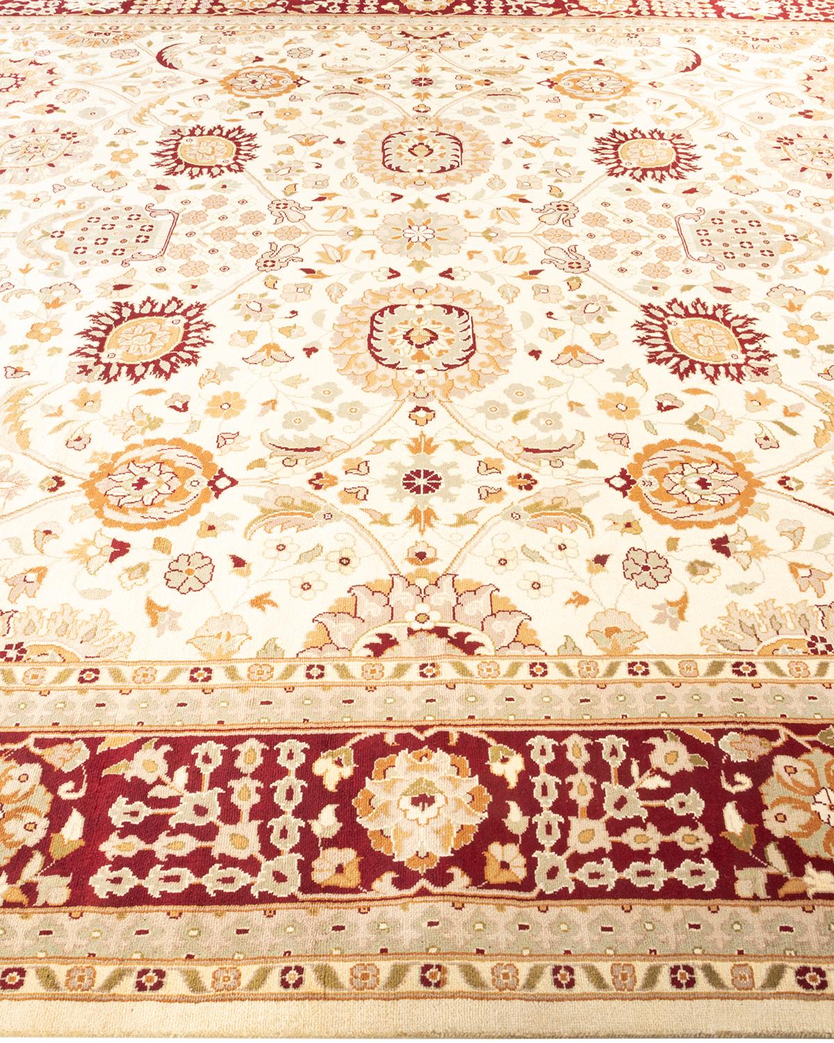 One-of-a-kind Hand Knotted Oriental Mogul Ivory Area Rug In New Condition For Sale In Norwalk, CT