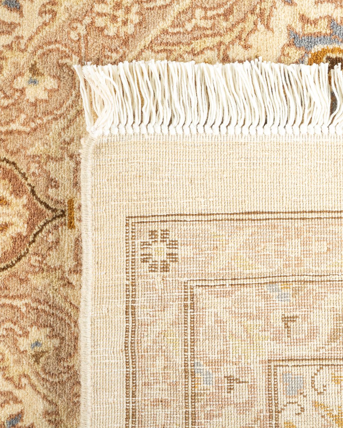 XXIe siècle et contemporain Tapis Oriental Mogul ivoire noué à la main, unique en son genre en vente