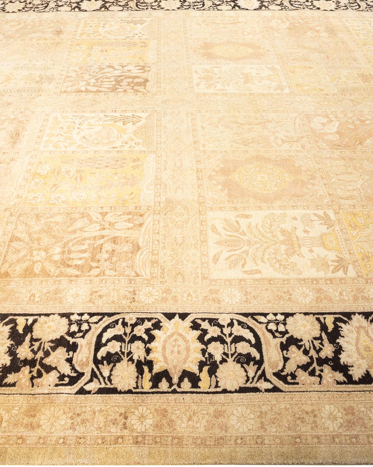 One-of-a-kind Hand Knotted Oriental Mogul Ivory Area Rug In New Condition For Sale In Norwalk, CT