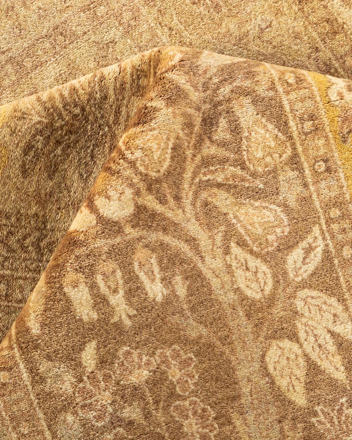 One-of-a-kind Hand Knotted Oriental Mogul Ivory Area Rug For Sale 1