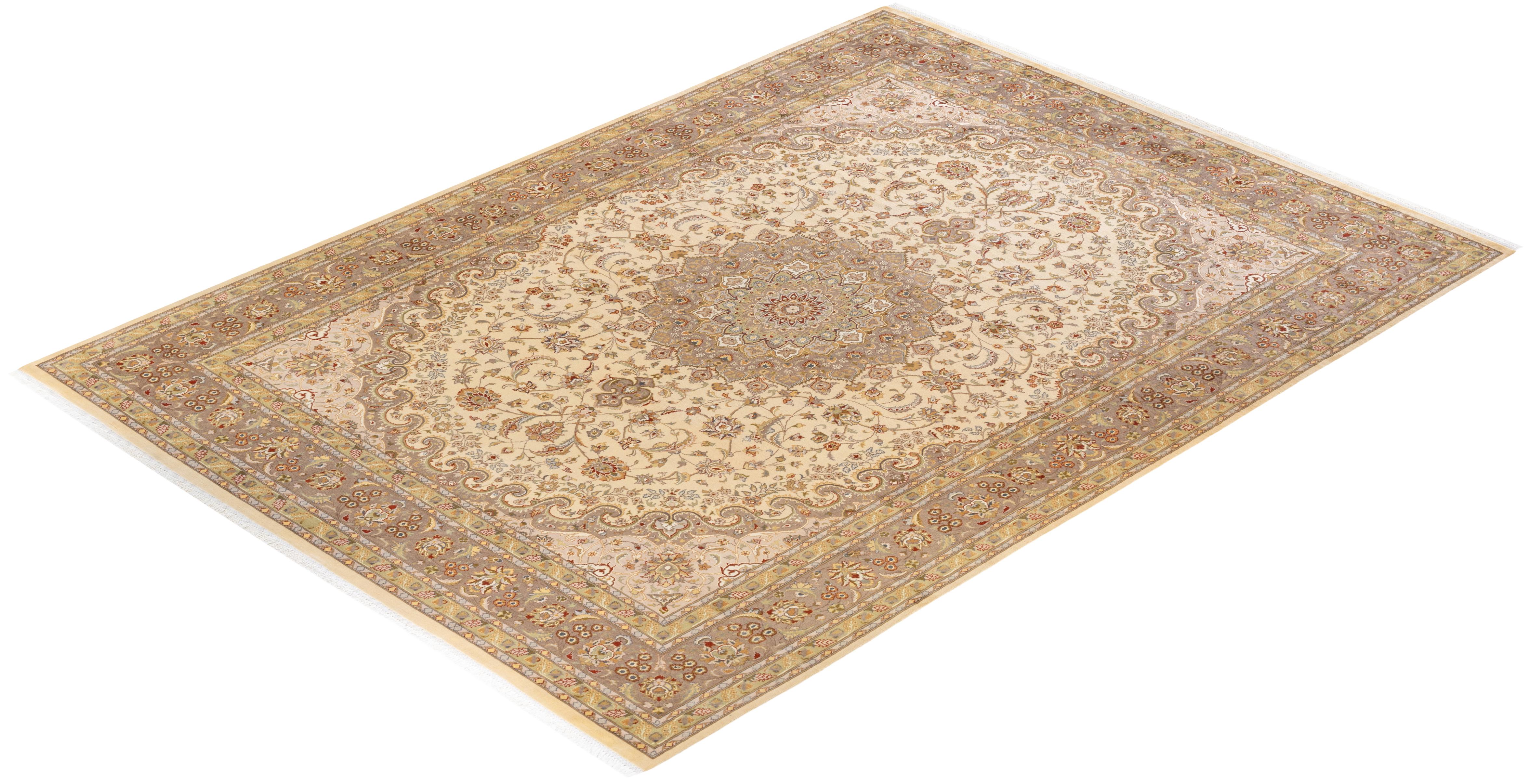 One-of-a-kind Hand Knotted Oriental Mogul Ivory Area Rug For Sale 2