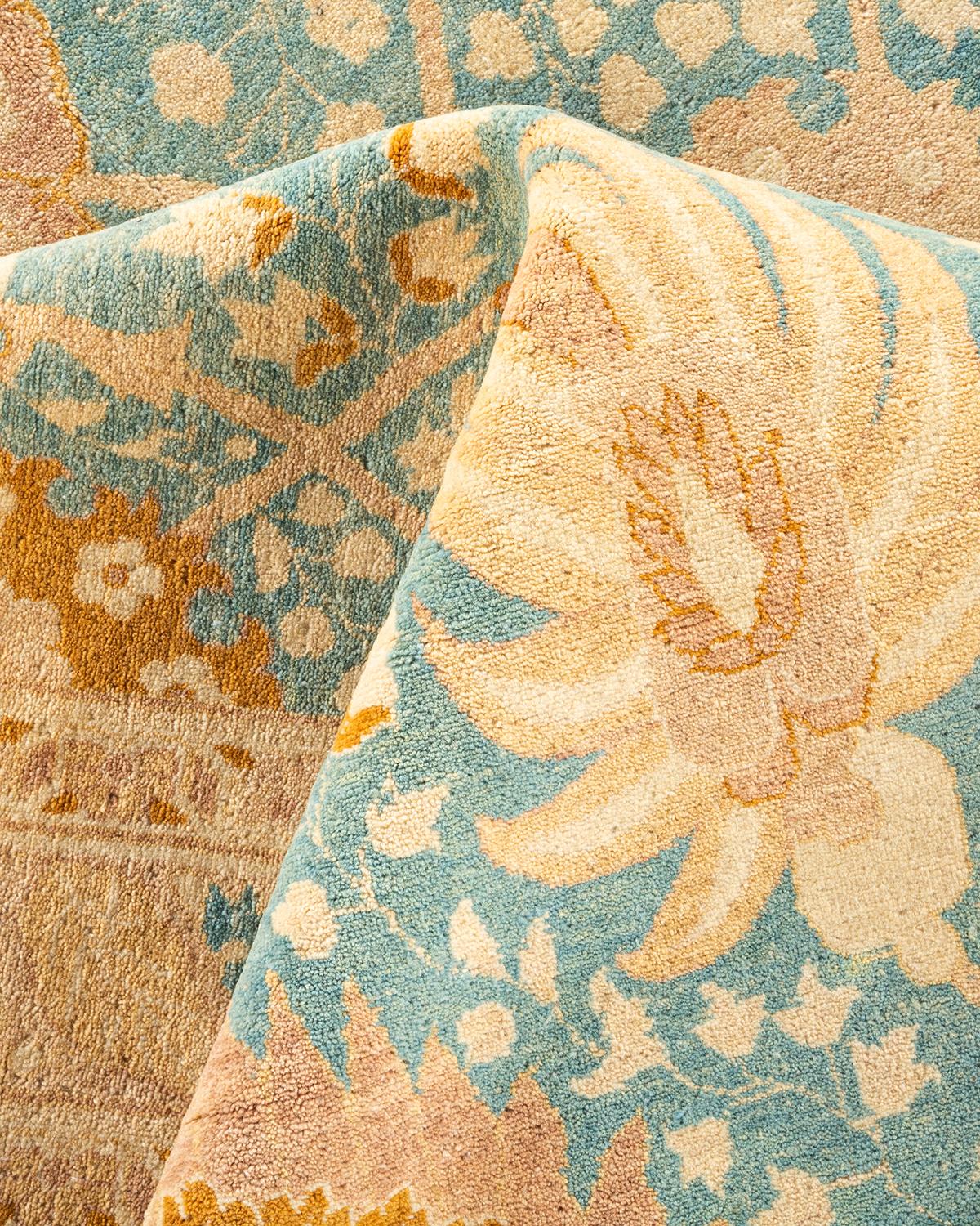 Handgeknüpfter orientalischer Mogul-Teppich in Hellblau, Unikat im Angebot 1