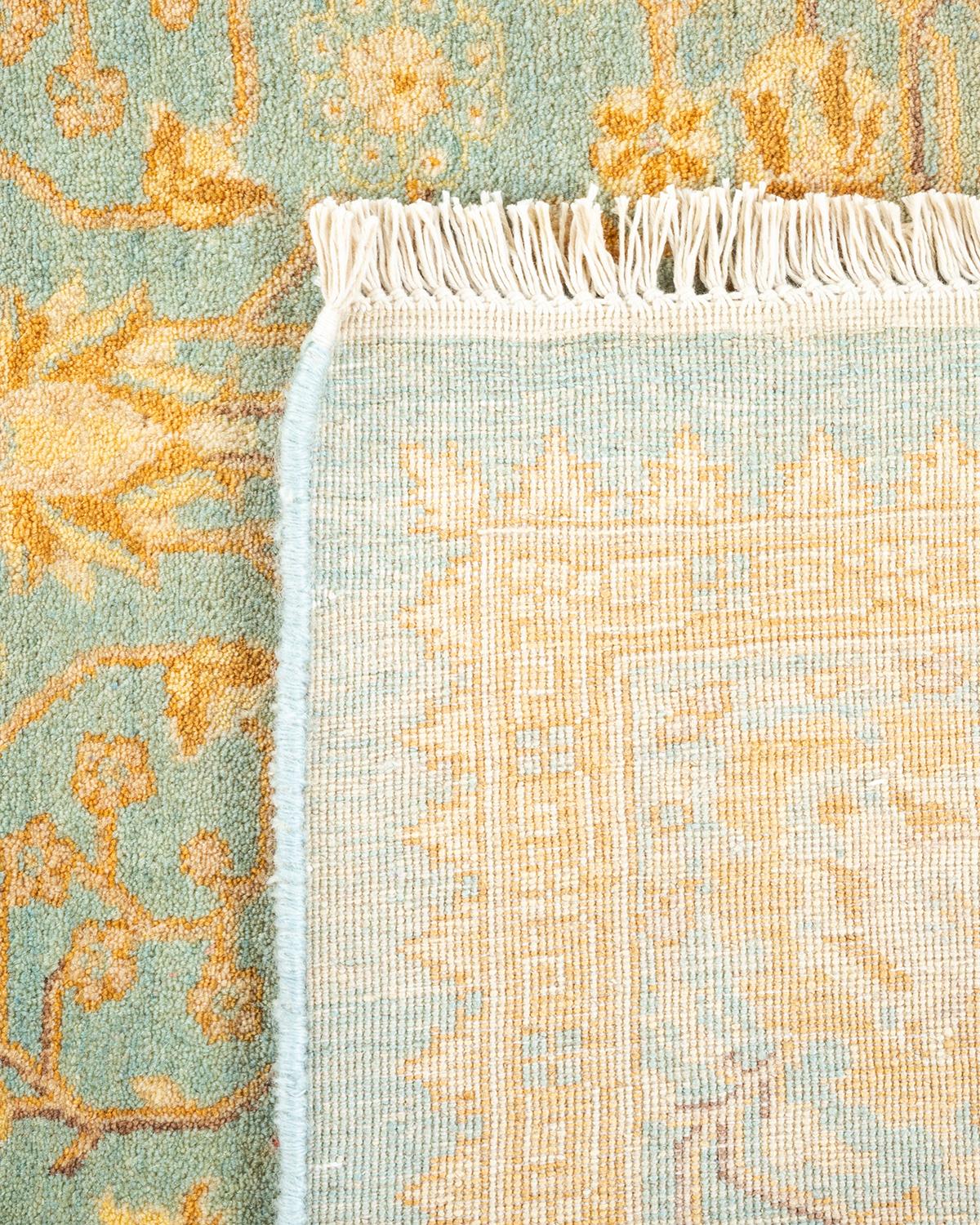 Handgeknüpfter orientalischer Mogul-Teppich in Hellblau, Unikat (21. Jahrhundert und zeitgenössisch) im Angebot