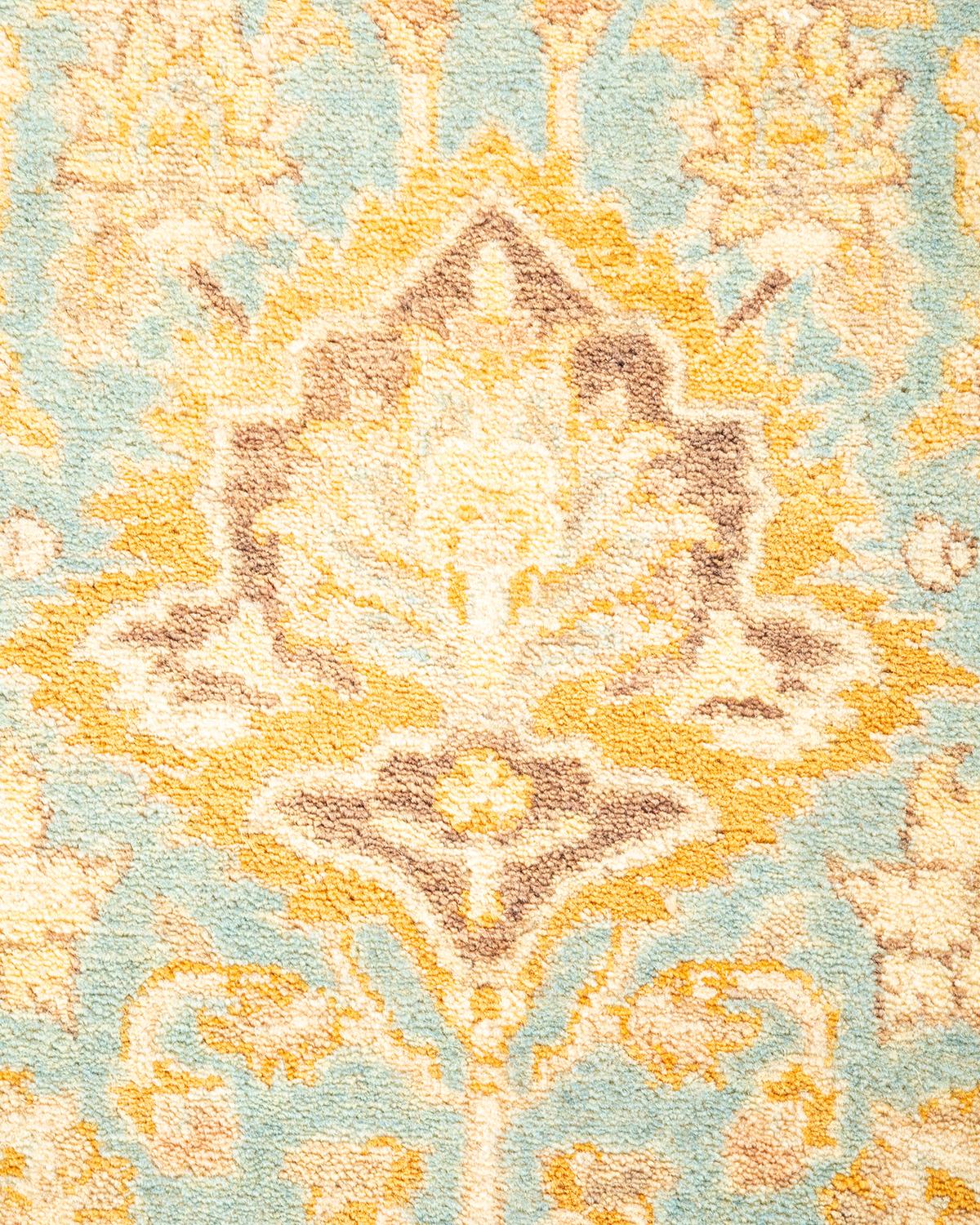 Handgeknüpfter orientalischer Mogul-Teppich in Hellblau, Unikat (Pakistanisch) im Angebot