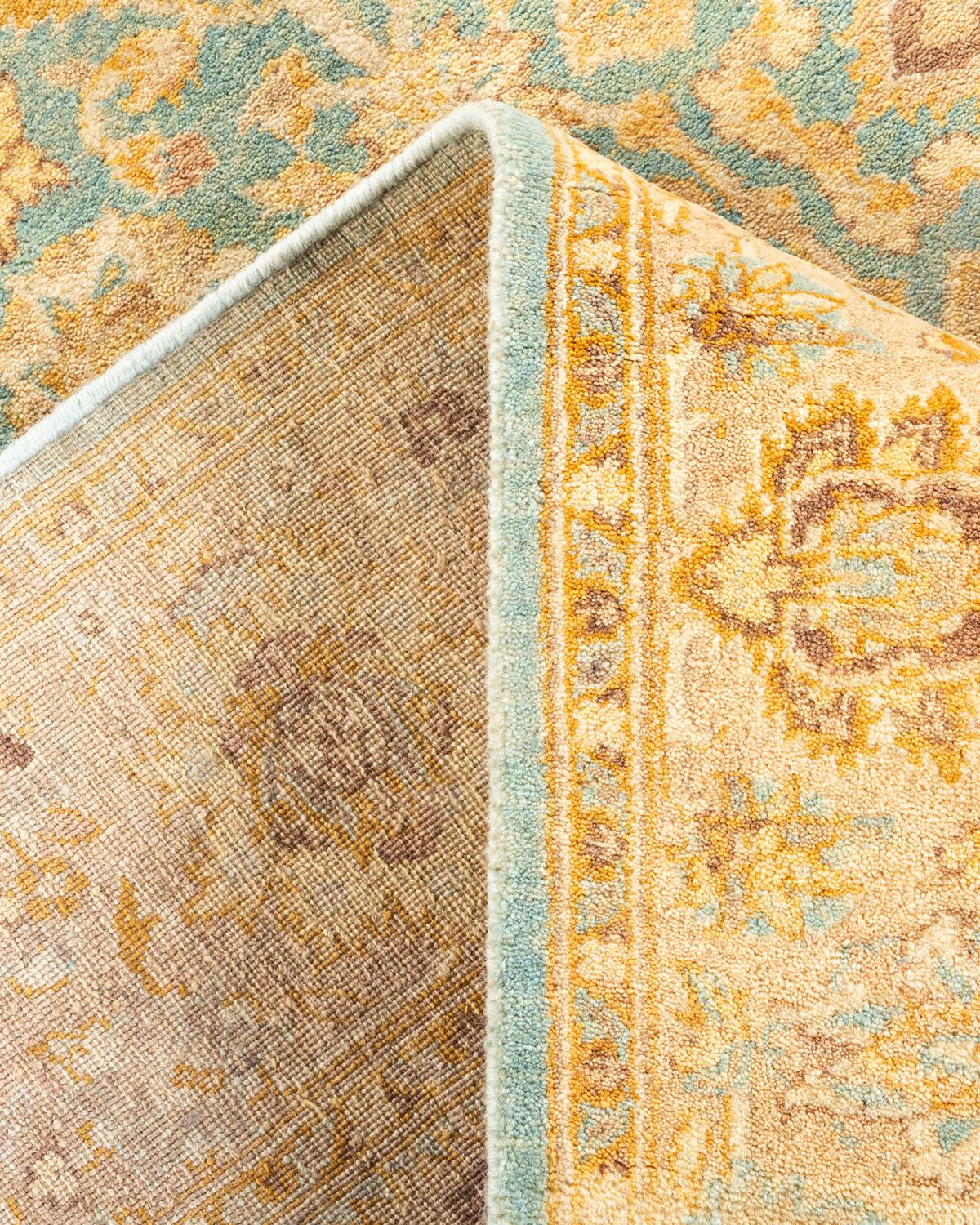 Handgeknüpfter orientalischer Mogul-Teppich in Hellblau, Unikat (Wolle) im Angebot