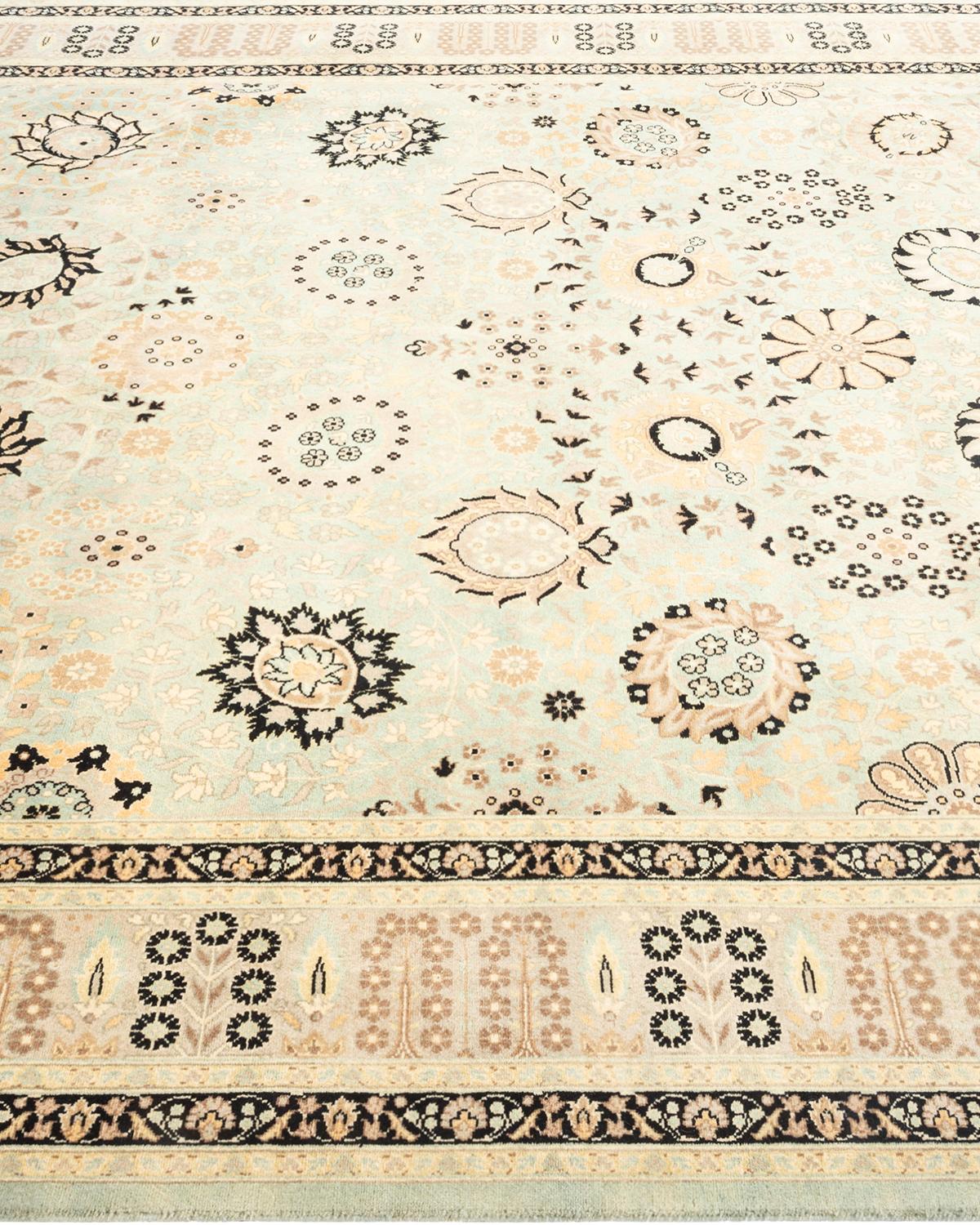 Handgeknüpfter orientalischer Mogul-Teppich in Hellblau, Unikat im Zustand „Neu“ im Angebot in Norwalk, CT