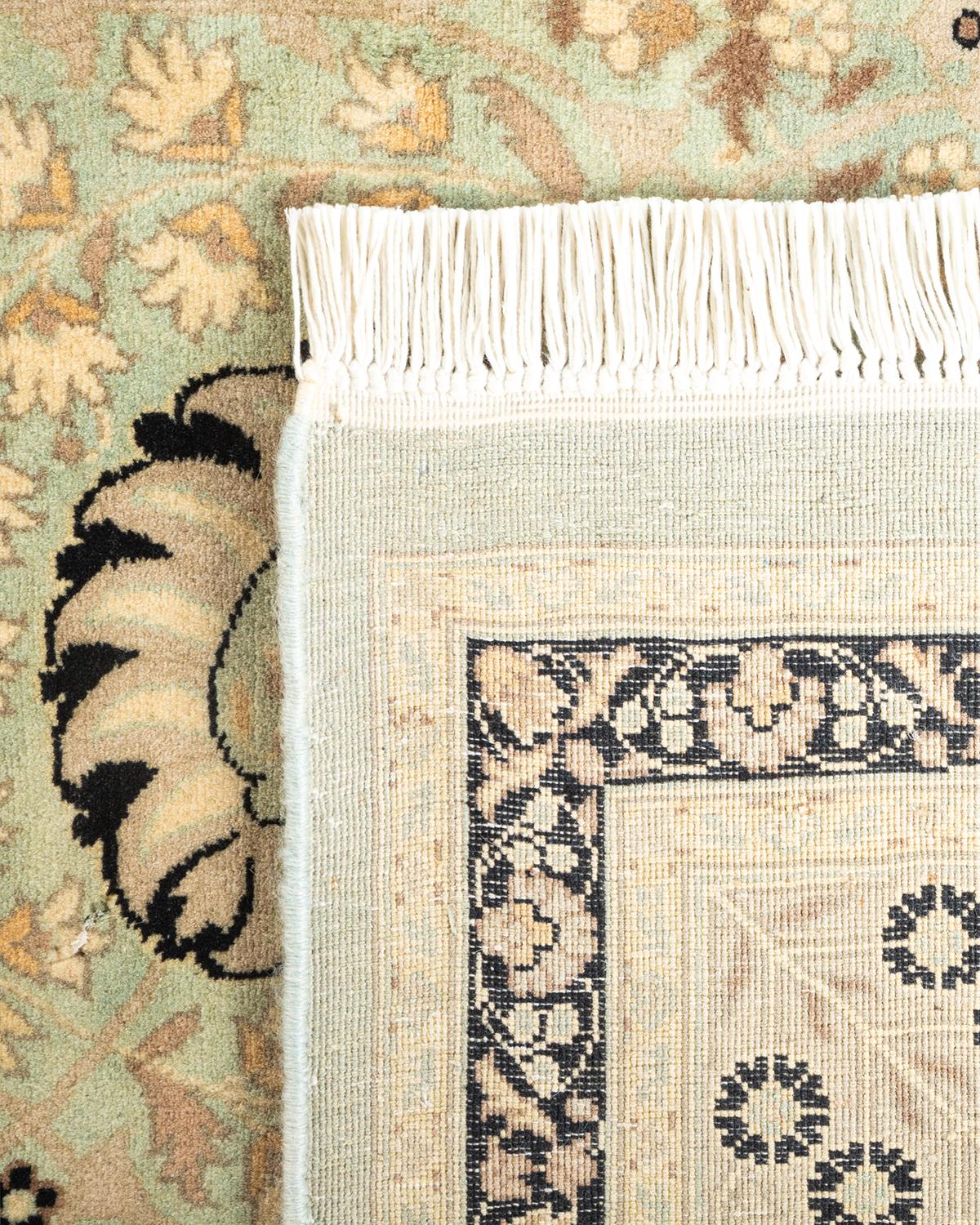 Handgeknüpfter orientalischer Mogul-Teppich in Hellblau, Unikat (21. Jahrhundert und zeitgenössisch) im Angebot