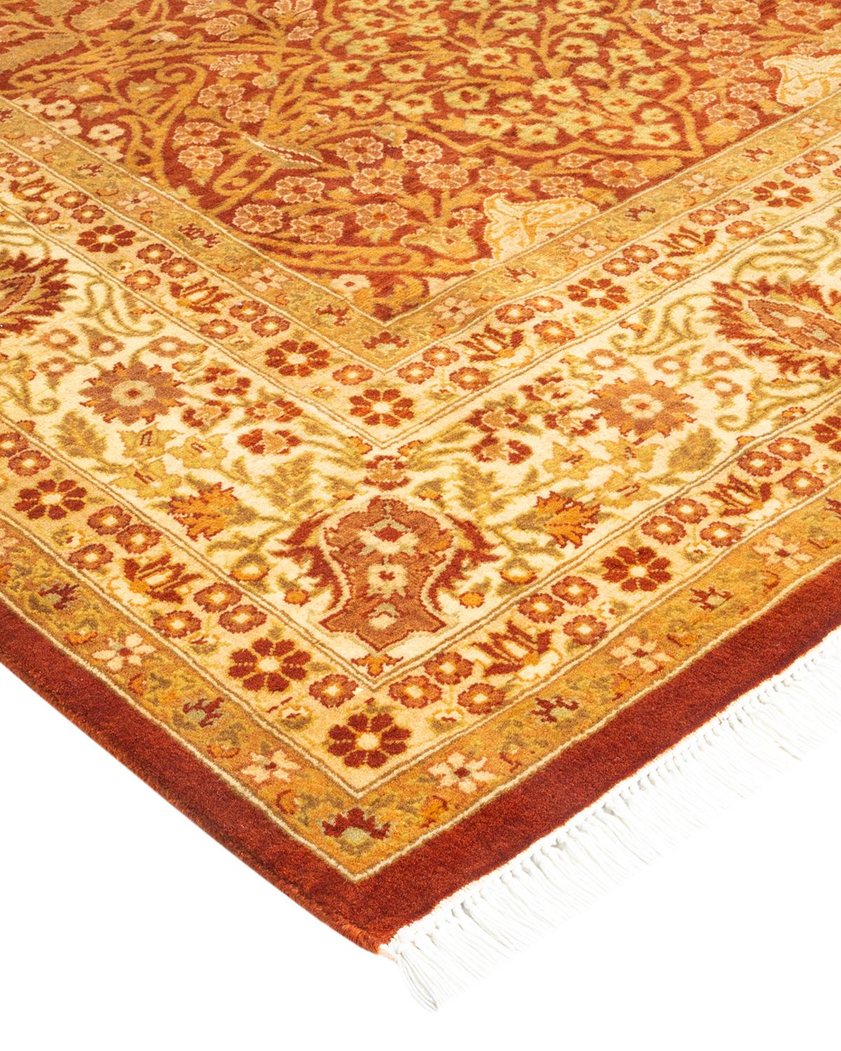 Die Teppiche der Mogul-Kollektion bringen mit ihren zurückhaltenden Farben und Allover-Mustern zeitlose Eleganz in jeden Raum. Beeinflusst von einem Spektrum türkischer, indischer und persischer Designs, lassen die Kunsthandwerker, die diese