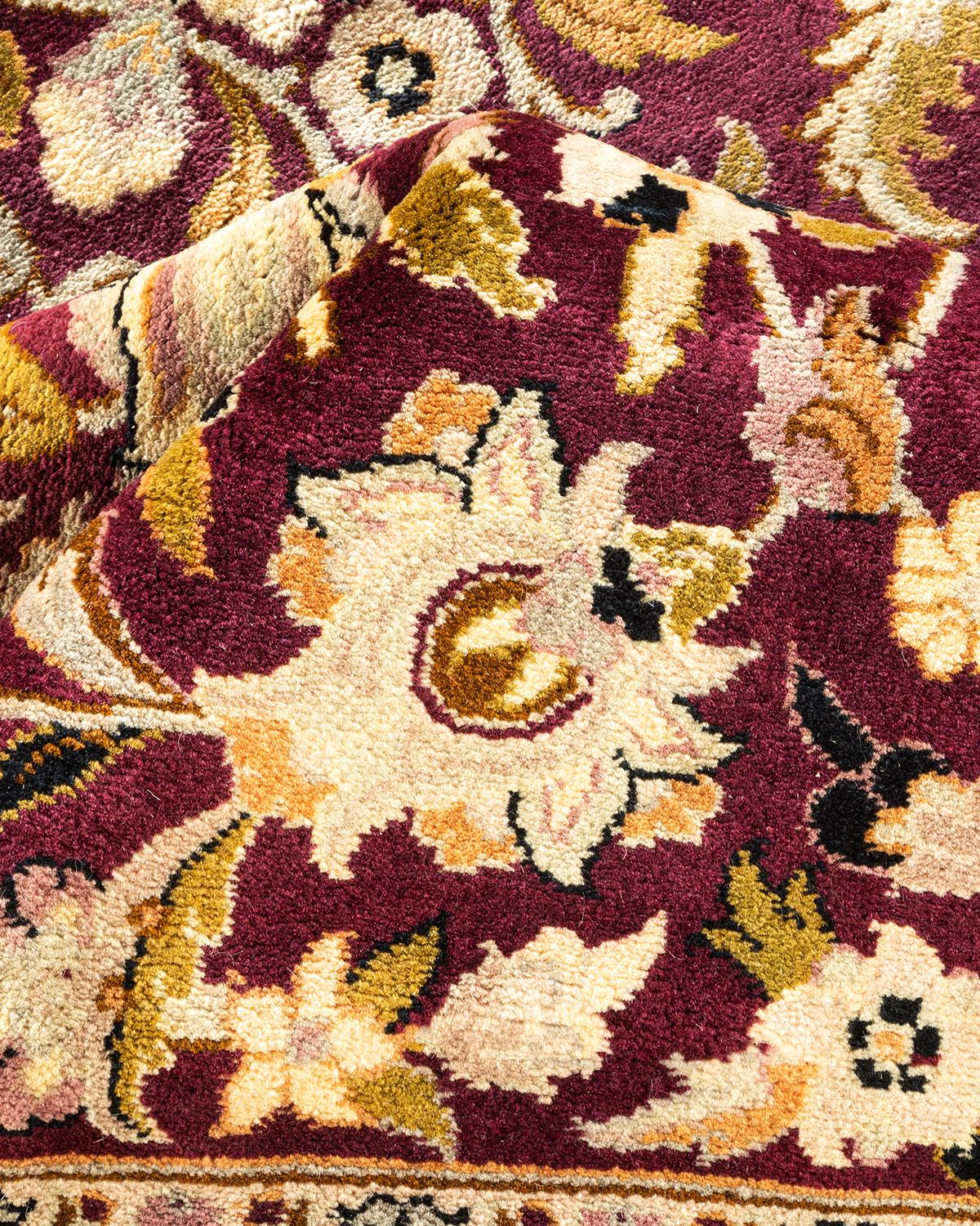 Handgeknüpfter orientalischer Mogul-Teppich in Violett, Unikat im Angebot 1