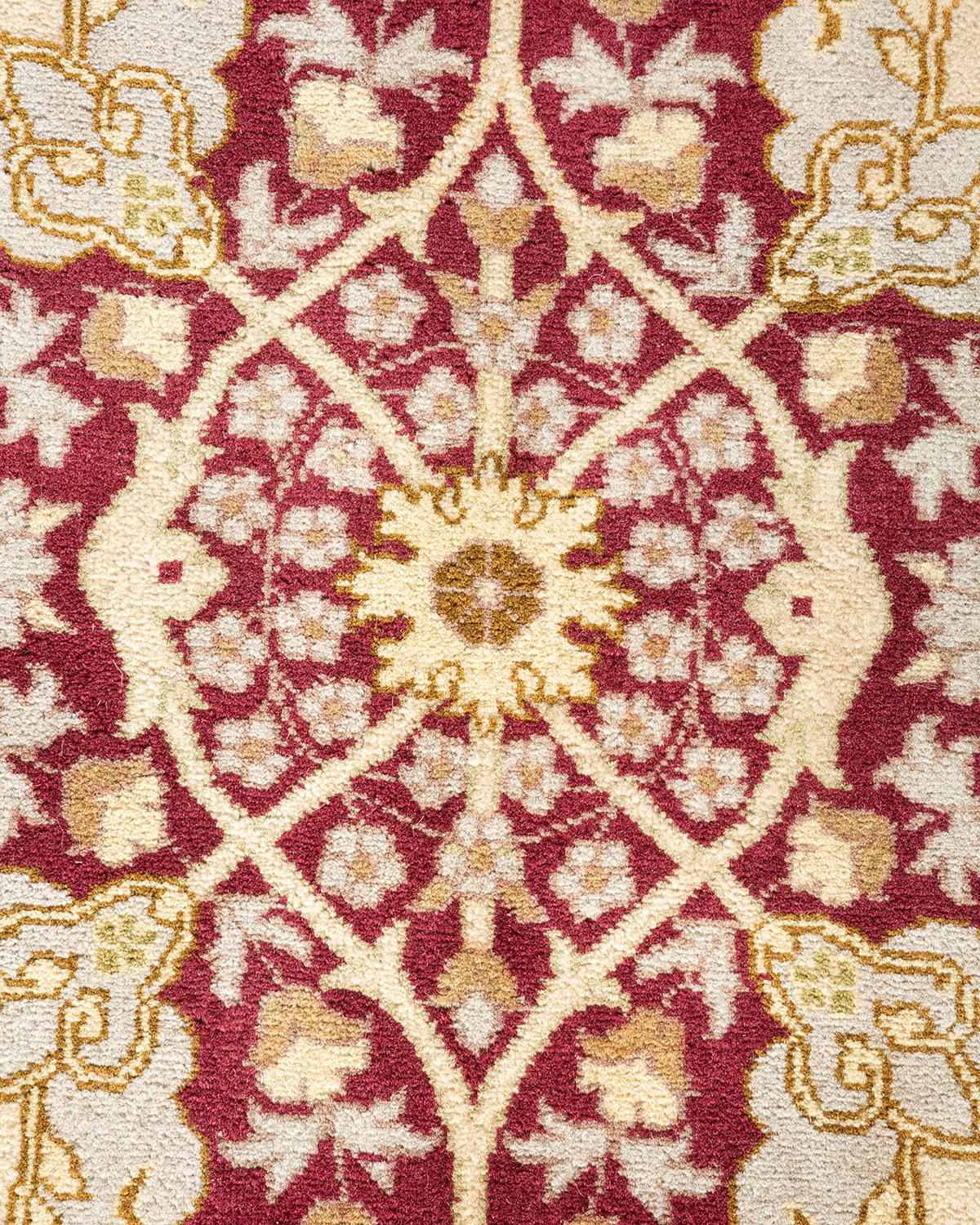 Pakistanais Tapis unique Oriental Mogul violet noué à la main, unique en son genre en vente