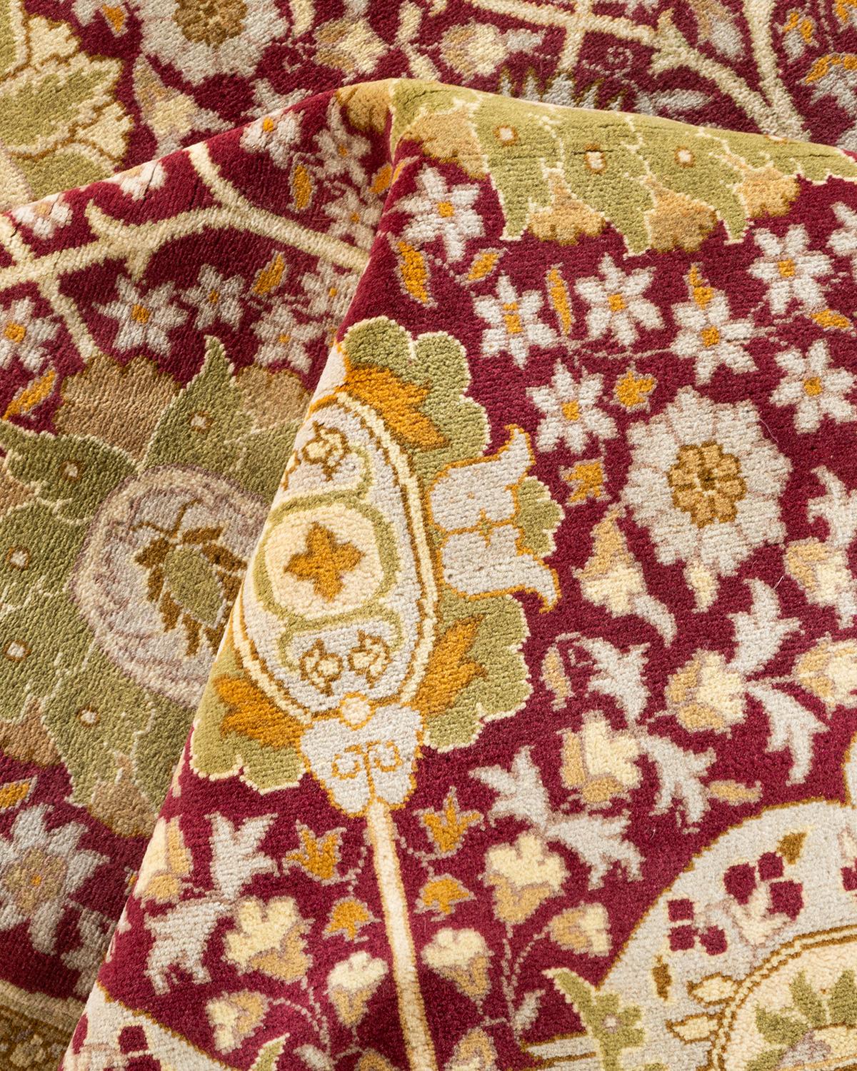 Tapis unique Oriental Mogul violet noué à la main, unique en son genre en vente 1