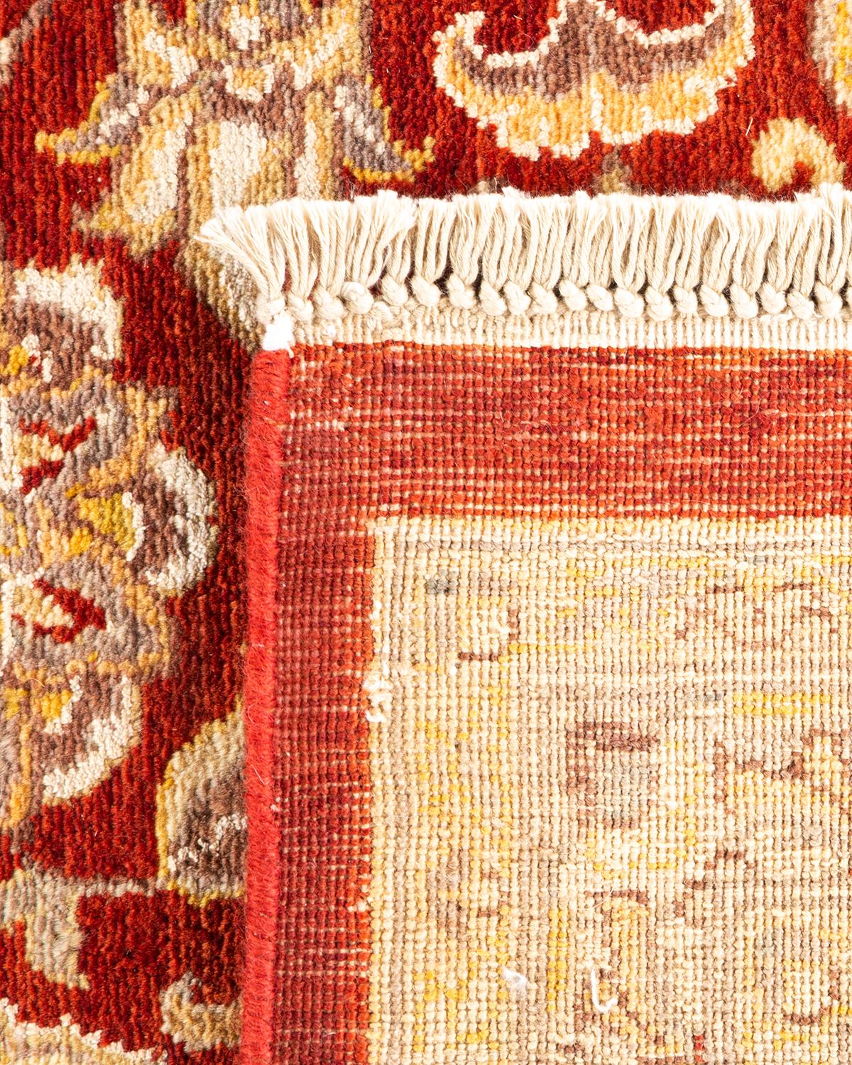 Handgeknüpfter orientalischer Mogul-Roter Teppich, Unikat (21. Jahrhundert und zeitgenössisch) im Angebot