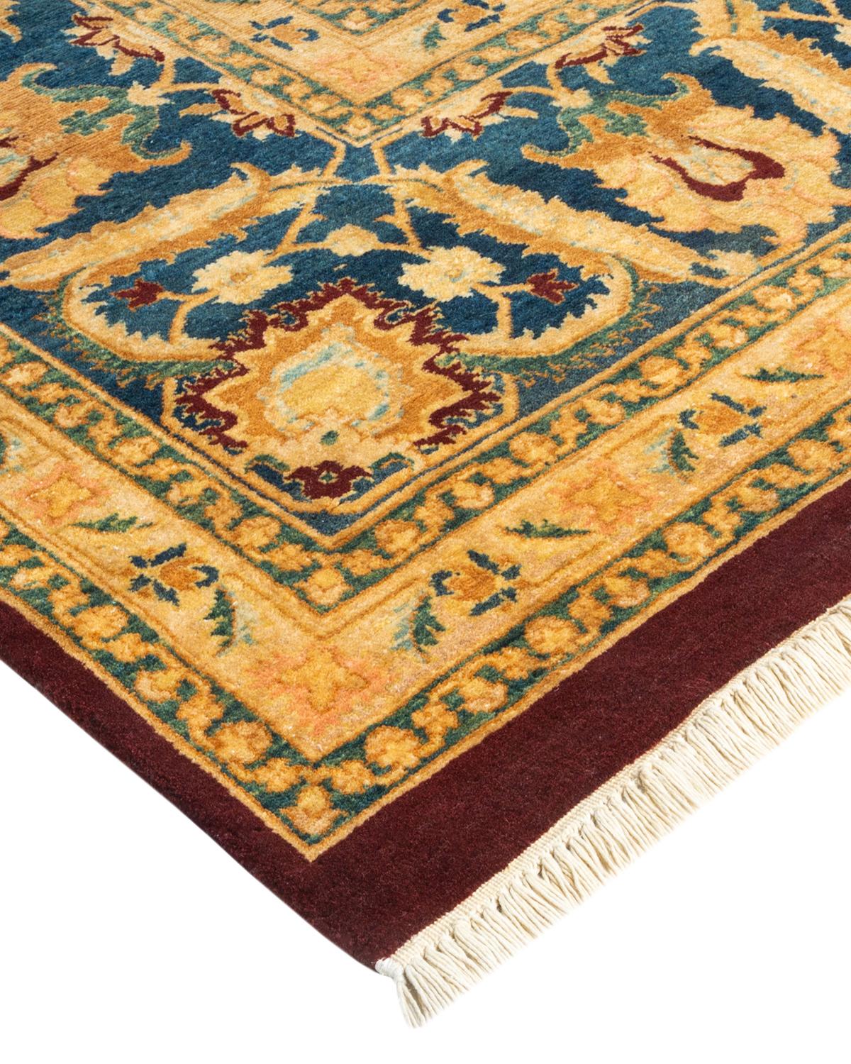 Avec leurs palettes discrètes et leurs motifs à l'envers, les tapis de la collection Mogul apporteront une sophistication intemporelle à n'importe quelle pièce. Influencés par un éventail de motifs turcs, indiens et persans, les artisans qui tissent