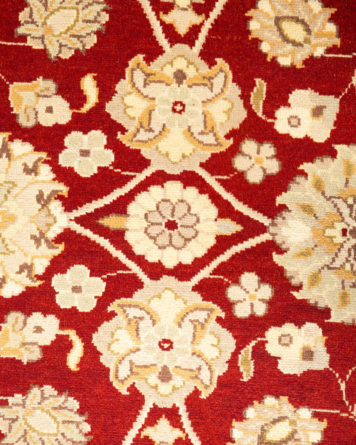Pakistanais Tapis Oriental Mogul rouge noué à la main - Exemplaire unique en vente
