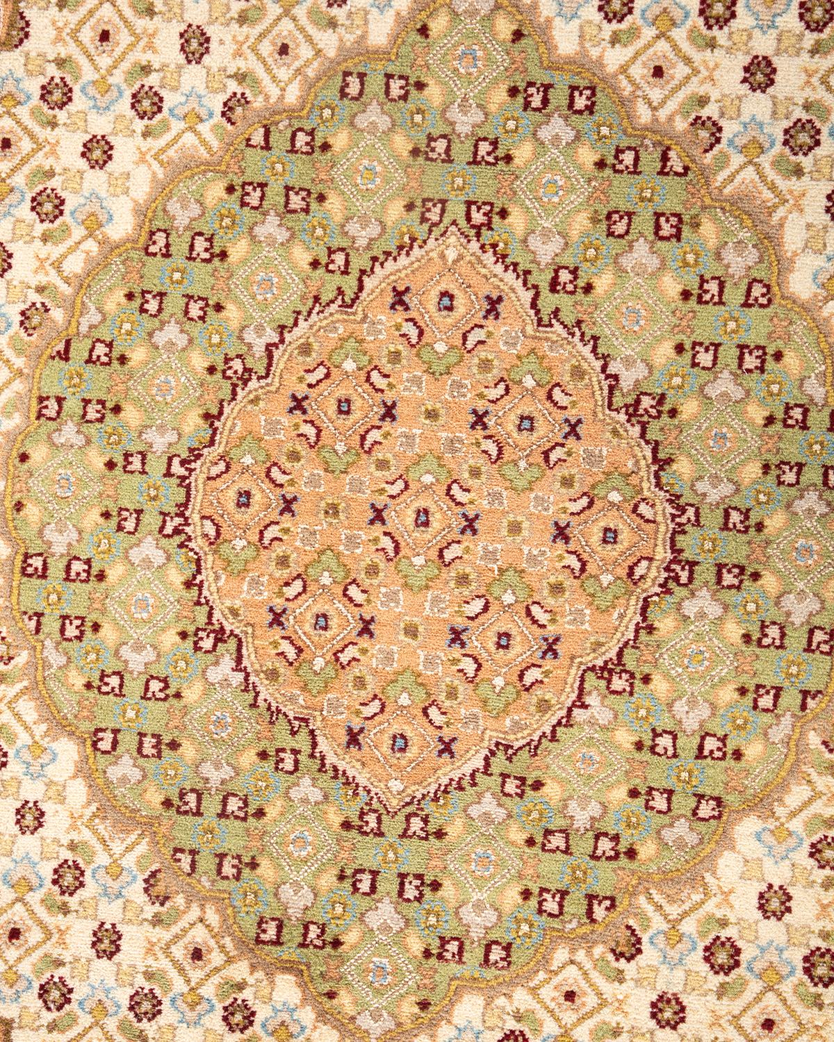 Pakistanais Tapis rouge oriental Mogul noué à la main unique, unique en son genre en vente