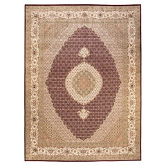 Tapis rouge oriental Mogul noué à la main unique, unique en son genre