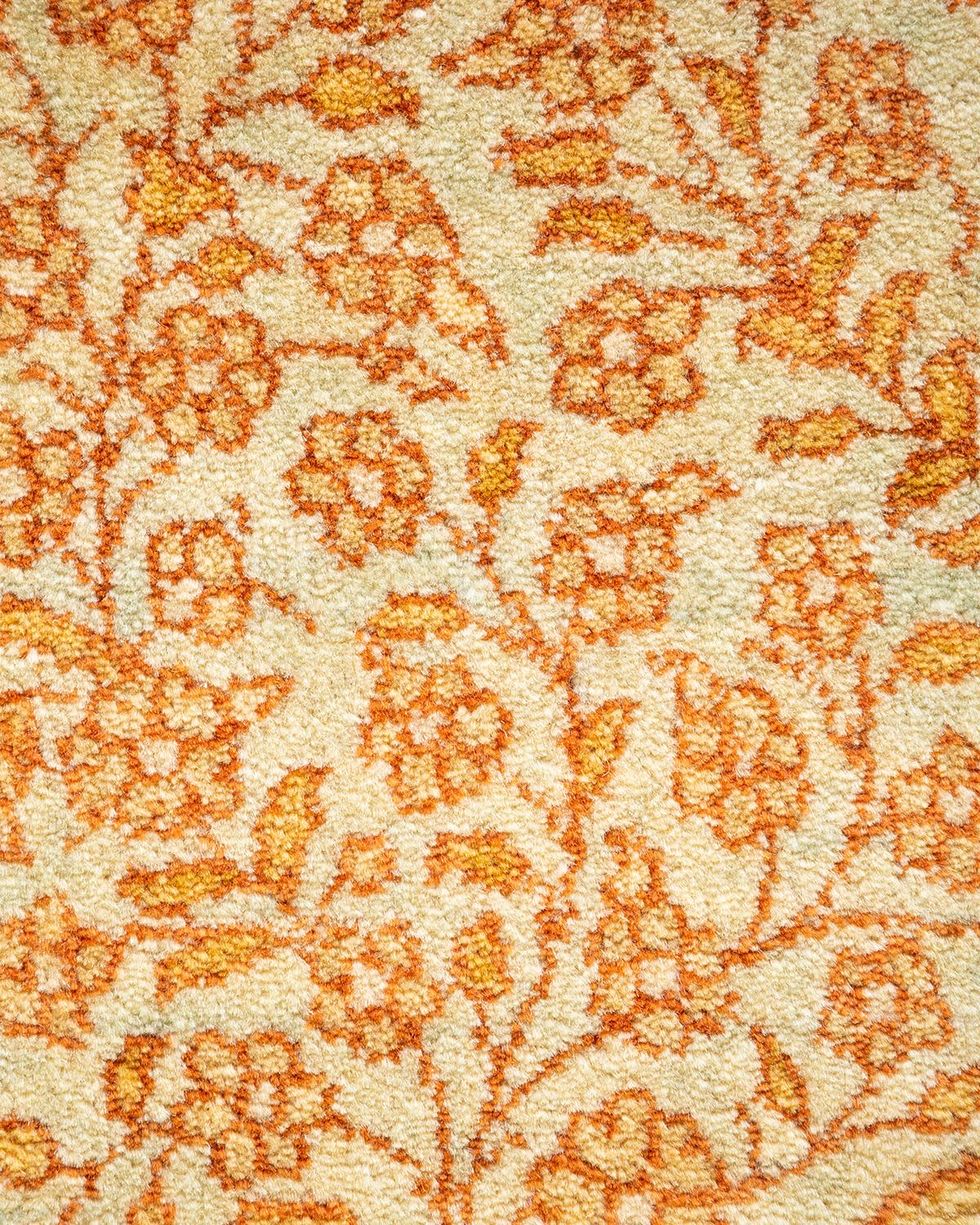 Handgeknüpfter orientalischer Mogul-Teppich in Gelb, Unikat (Pakistanisch) im Angebot