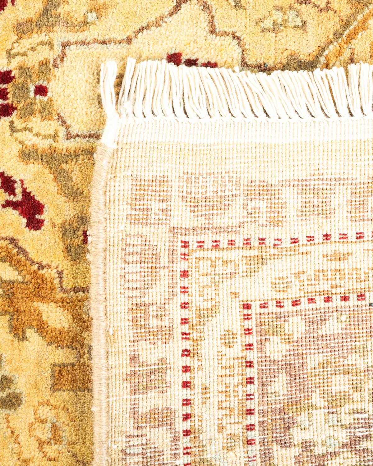 XXIe siècle et contemporain Tapis Oriental Mogul jaune noué à la main, unique en son genre en vente