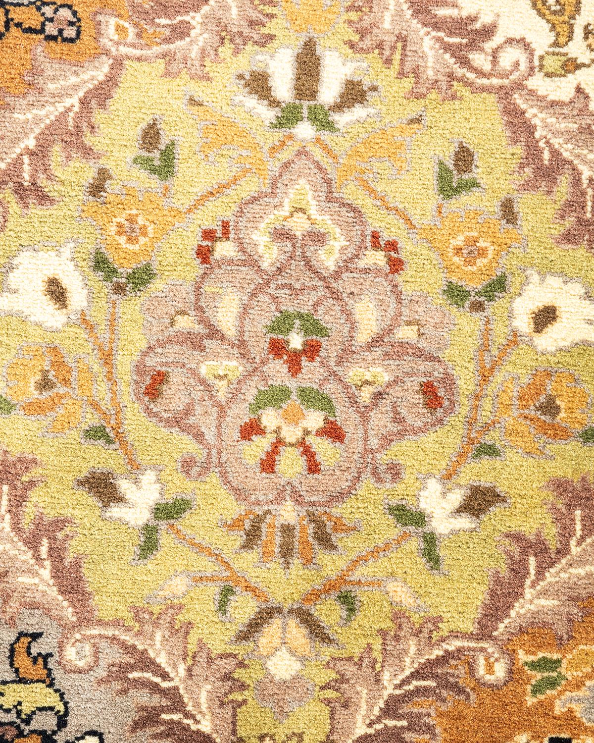 Handgeknüpfter orientalischer Mogul-Teppich in Gelb, Unikat (Pakistanisch) im Angebot