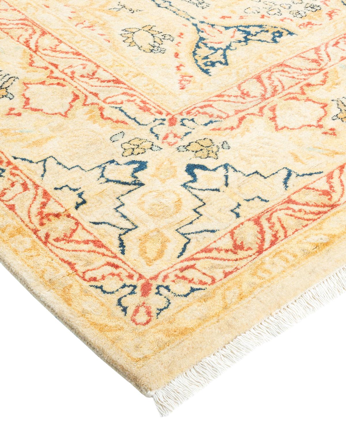 Avec leurs palettes discrètes et leurs motifs à l'envers, les tapis de la collection Mogul apporteront une sophistication intemporelle à n'importe quelle pièce. Influencés par un éventail de motifs turcs, indiens et persans, les artisans qui tissent