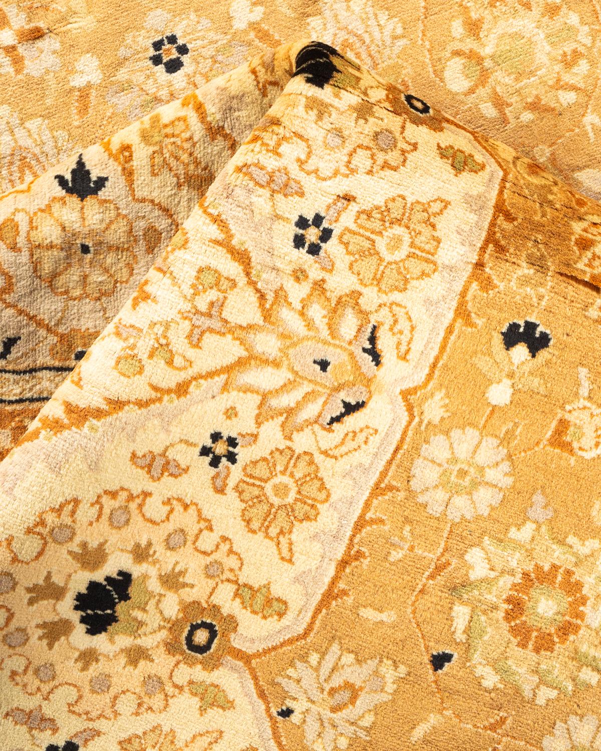 Handgeknüpfter orientalischer Mogul-Teppich in Gelb, Unikat im Angebot 1