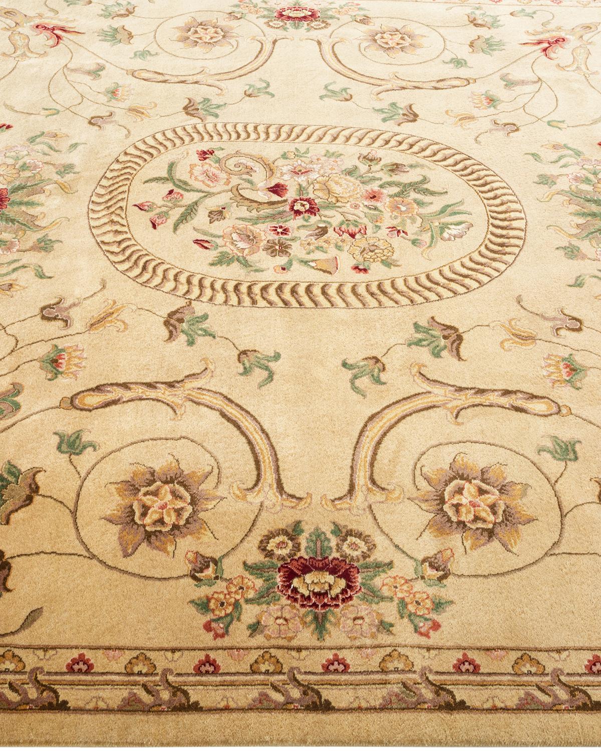 One-of-a-kind Hand Knotted Oriental Mogul Yellow Area Rug In New Condition For Sale In Norwalk, CT