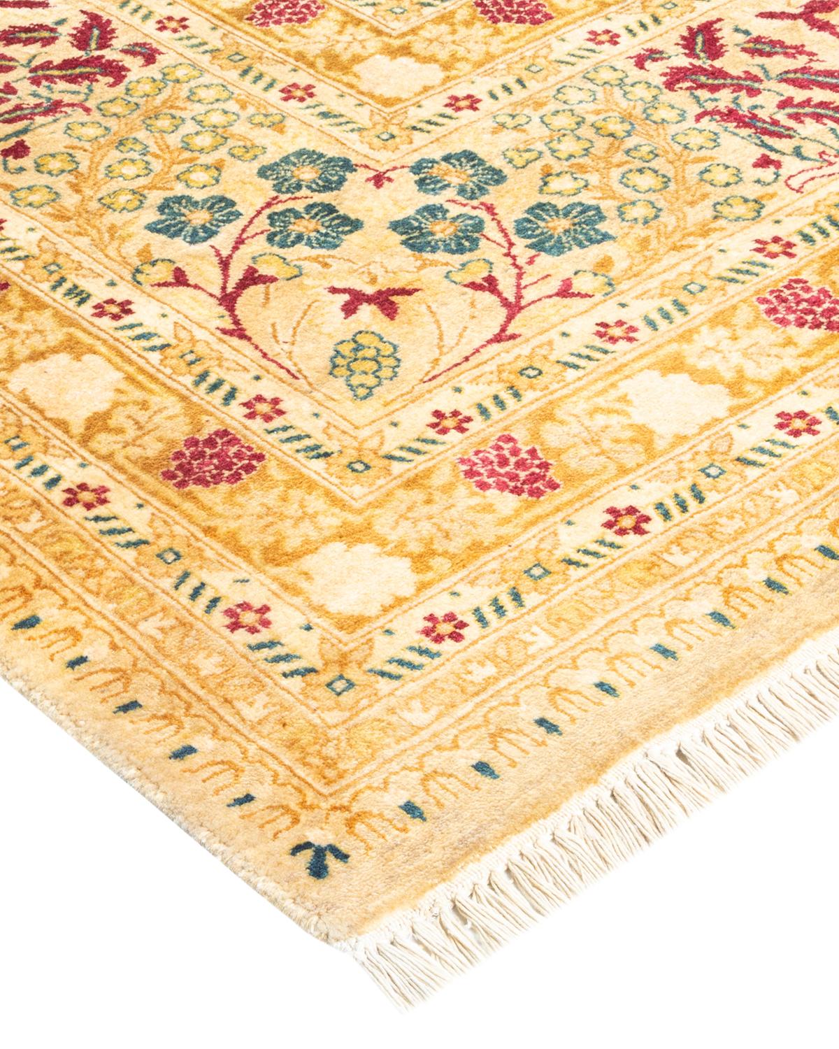 Avec leurs palettes discrètes et leurs motifs à l'envers, les tapis de la collection Mogul apporteront une sophistication intemporelle à n'importe quelle pièce. Influencés par un éventail de motifs turcs, indiens et persans, les artisans qui tissent
