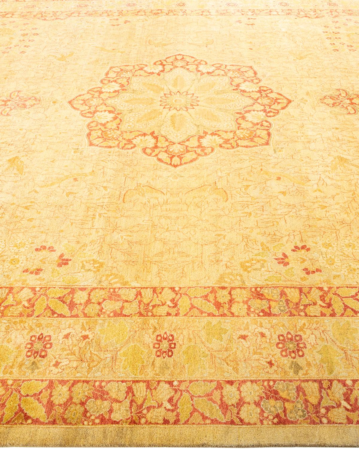 One-of-a-kind Hand Knotted Oriental Mogul Yellow Area Rug In New Condition For Sale In Norwalk, CT