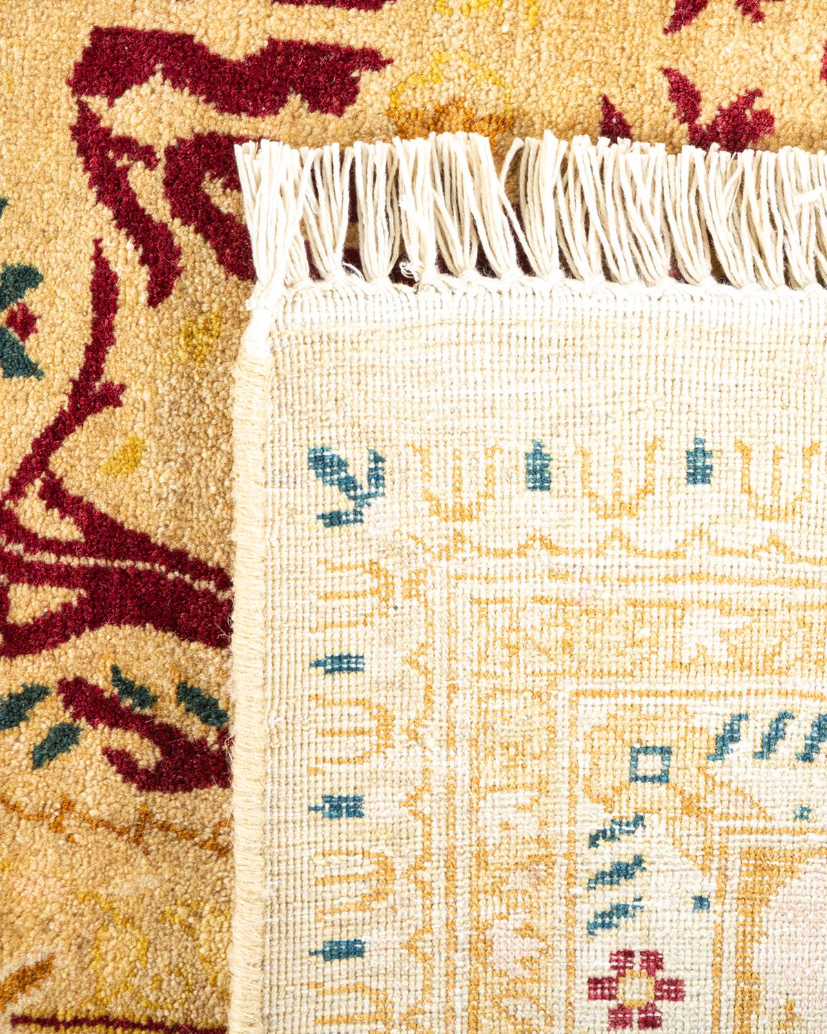 XXIe siècle et contemporain Tapis Oriental Mogul jaune noué à la main, unique en son genre en vente