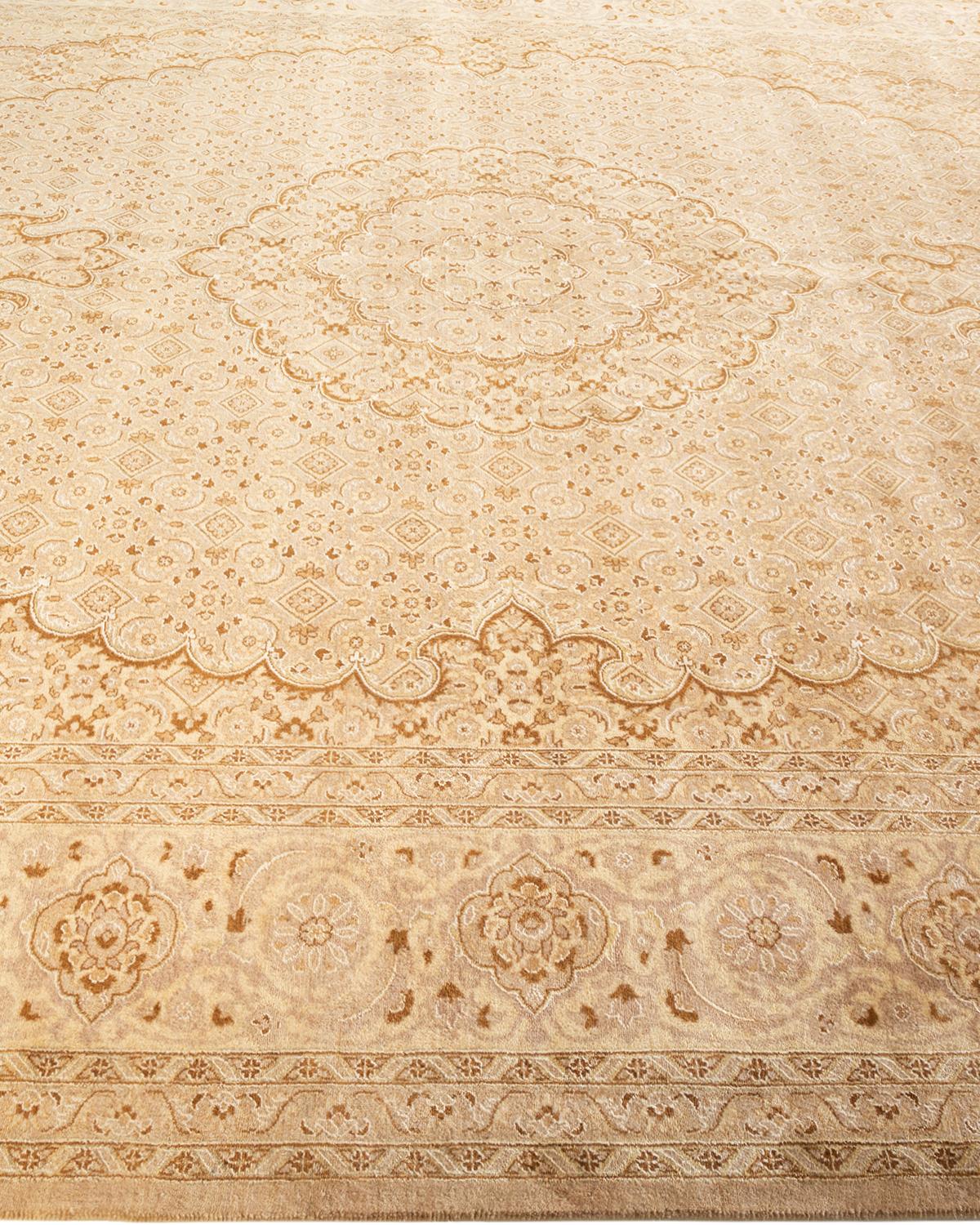 Tapis Oriental Mogul jaune noué à la main, unique en son genre Neuf - En vente à Norwalk, CT