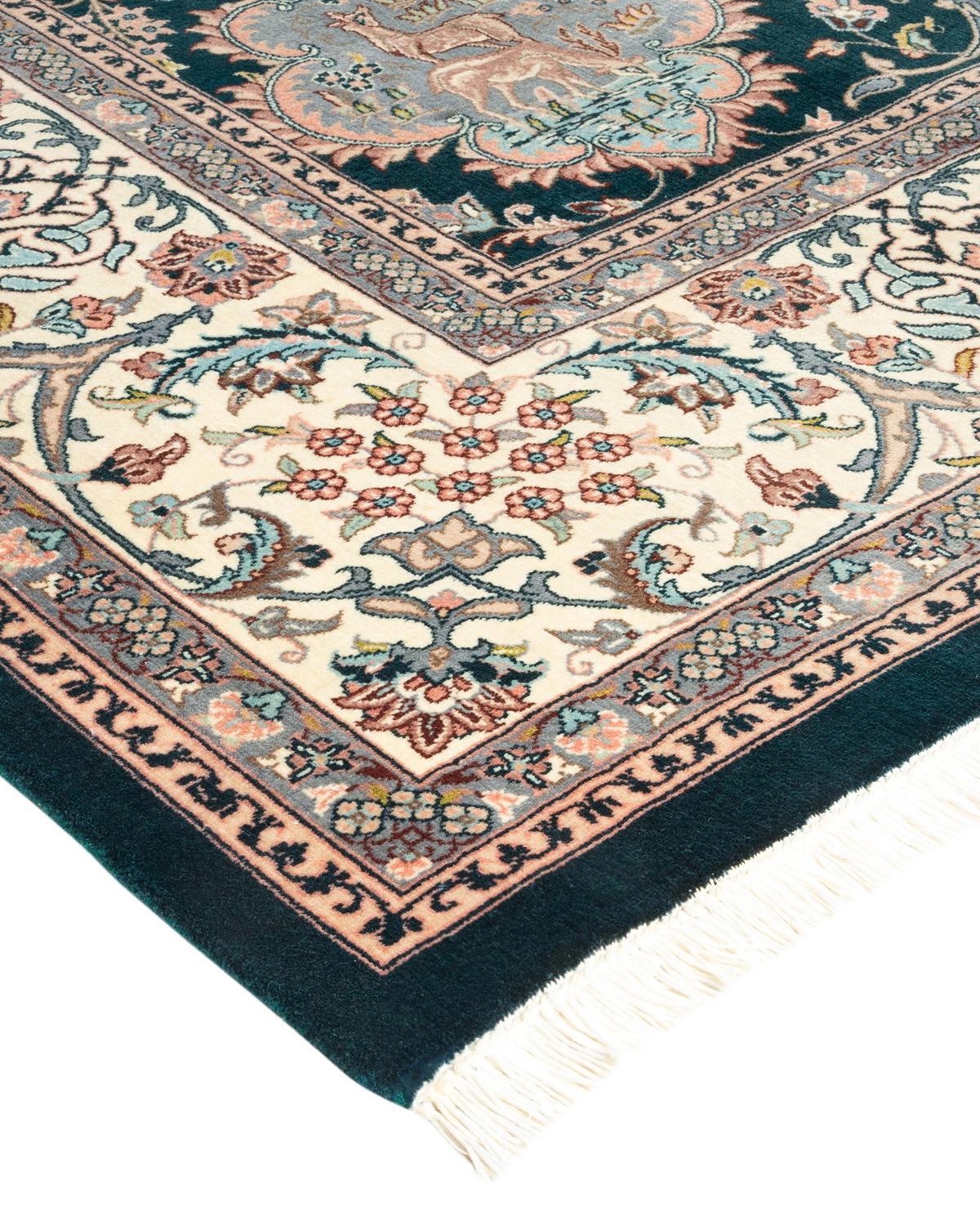 Avec leurs palettes discrètes et leurs motifs allover, les tapis de la collection Mogul apporteront une sophistication intemporelle à n'importe quelle pièce. Influencés par un éventail de motifs turcs, indiens et persans, les artisans qui tissent à