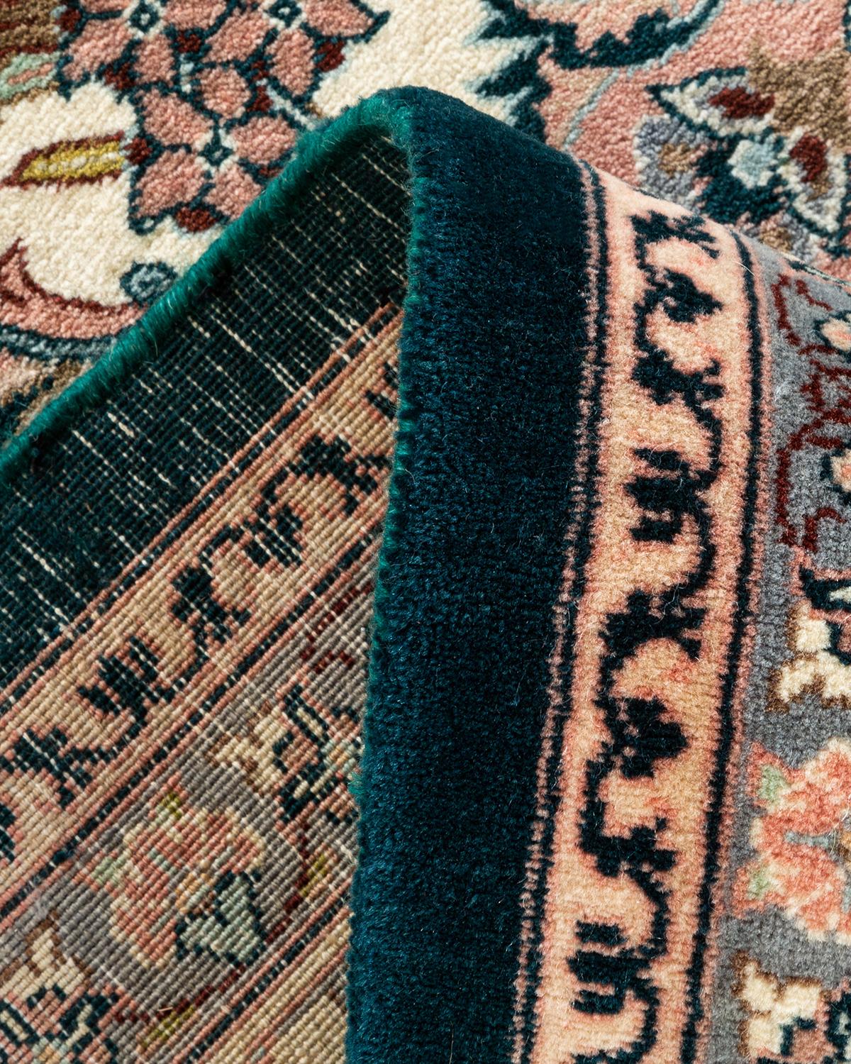 Laine Tapis unique noué à la main et overdyed vert moghol, unique en son genre en vente