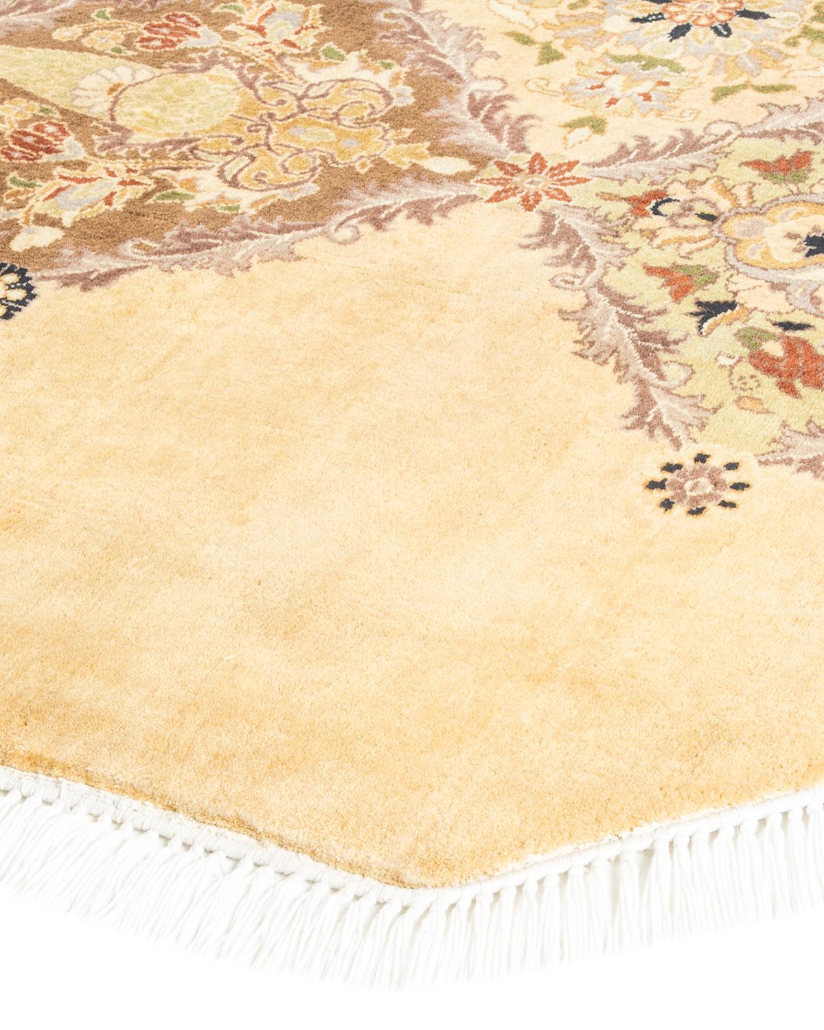 Pakistanais Tapis Mogul jaune overdyed noué à la main unique en son genre, unique en son genre en vente