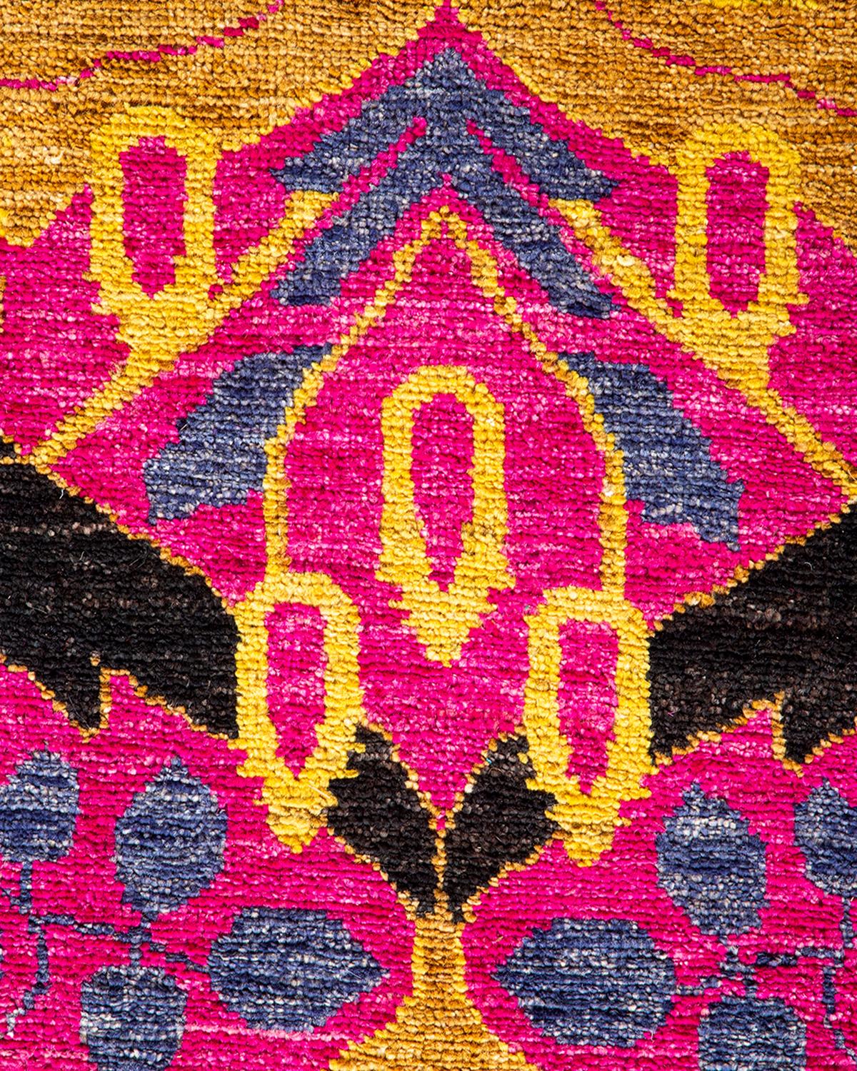 Pakistano Tappeto a strisce a mano unico nel suo genere, di colore nero, realizzato in stile Arts & Crafts in vendita