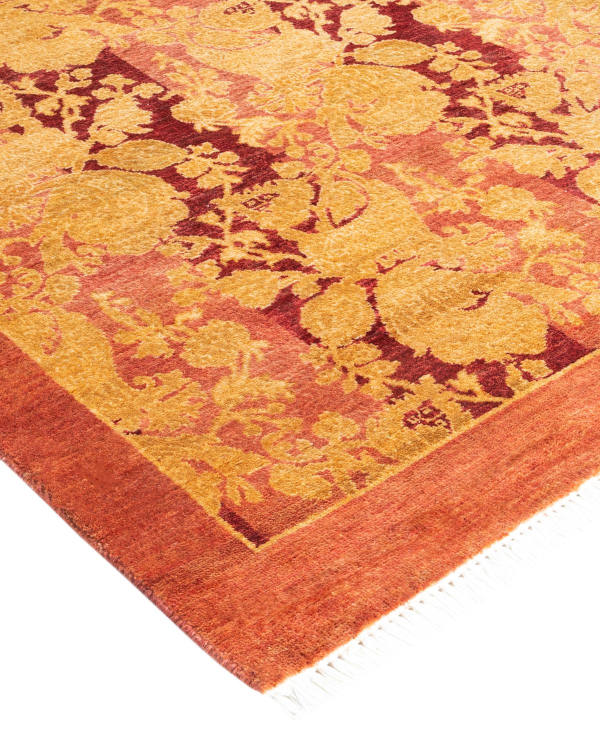 Las alfombras de la colección Mogul, con sus colores discretos y sus diseños en toda la superficie, aportarán una sofisticación atemporal a cualquier habitación. Influenciadas por un espectro de diseños turcos, indios y persas, los artesanos que