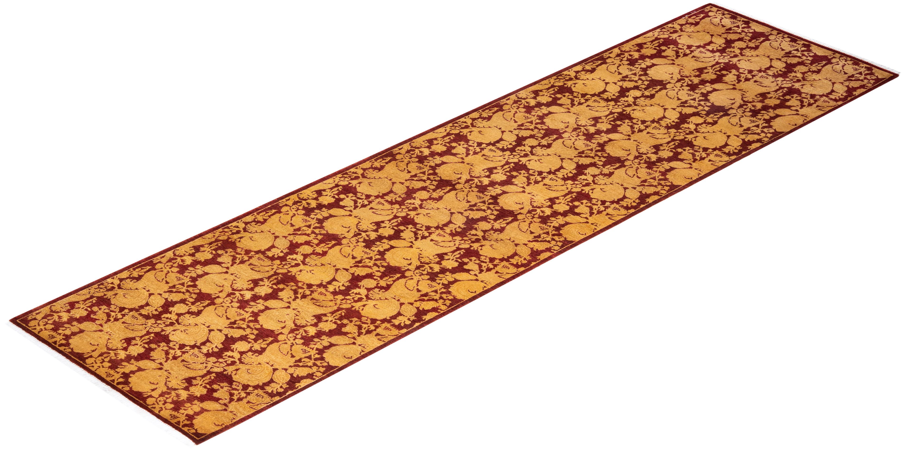Tapis Mogul rouge traditionnel abstrait noué à la main, unique en son genre en vente 2