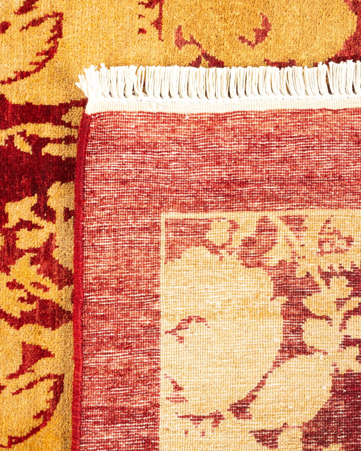 Alfombra Mogul Roja Abstracta Tradicional Anudada a Mano, Única en su Género Siglo XXI y contemporáneo en venta