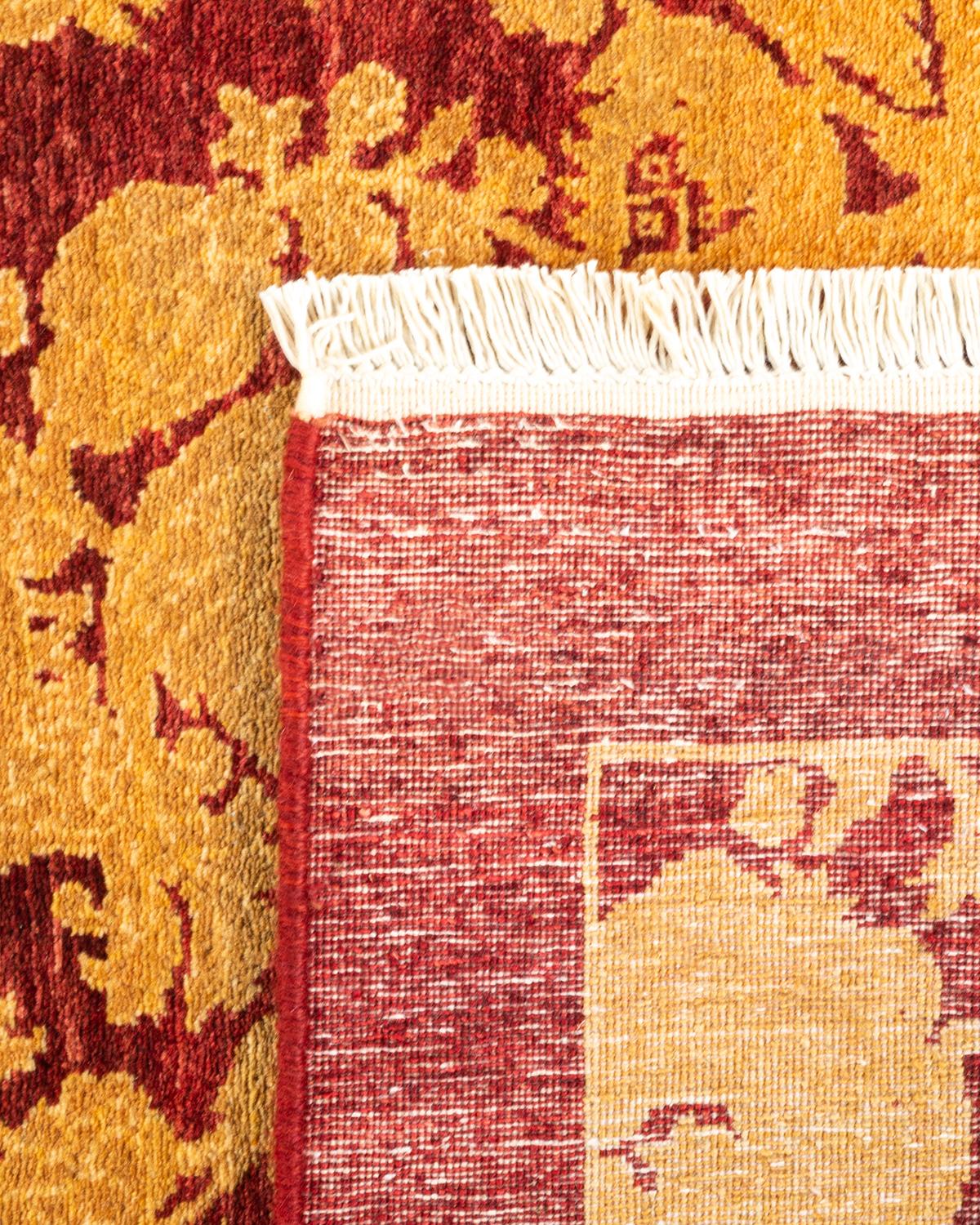XXIe siècle et contemporain Tapis unique en son genre, noué à la main, traditionnellement abstrait et rouge moghol en vente