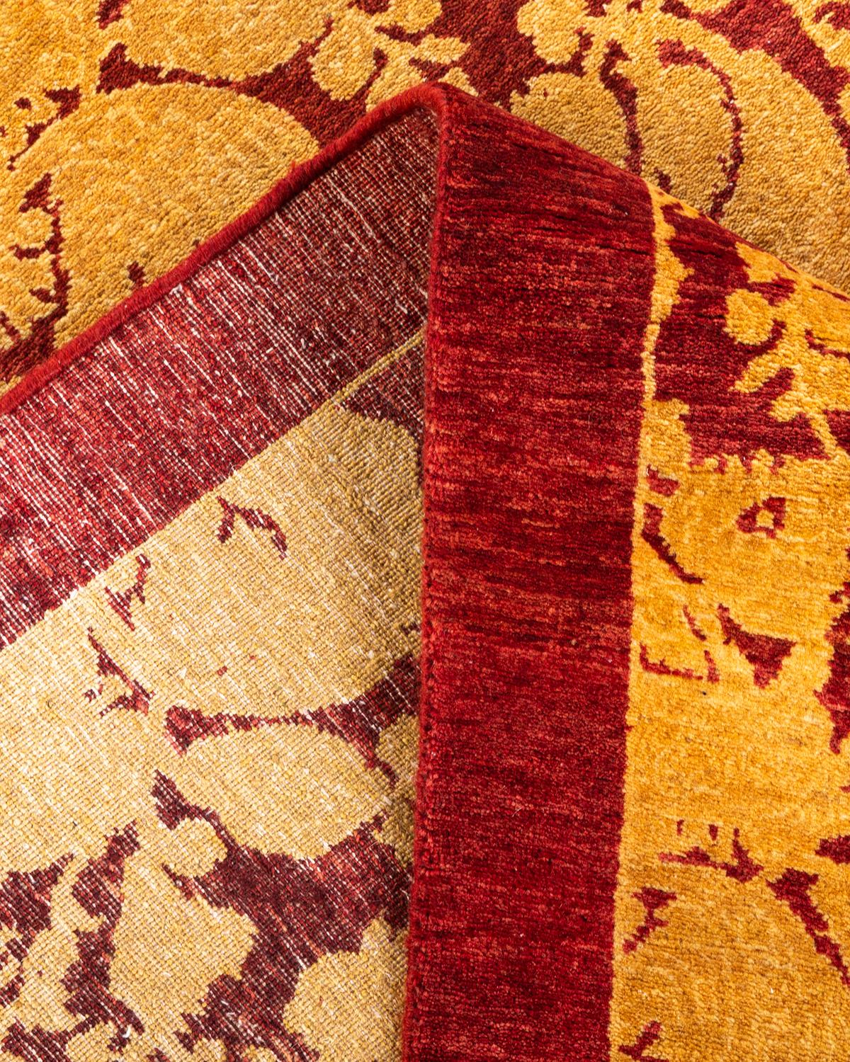 Laine Tapis unique en son genre, noué à la main, traditionnellement abstrait et rouge moghol en vente