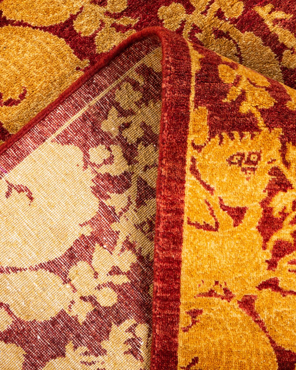 Laine Tapis unique en son genre, noué à la main, traditionnellement abstrait et rouge moghol en vente