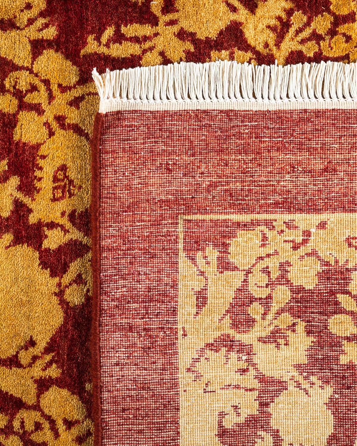 Handgeknüpfter traditioneller abstrakter Mogul-Roter Teppich, Unikat, Unikat (21. Jahrhundert und zeitgenössisch) im Angebot