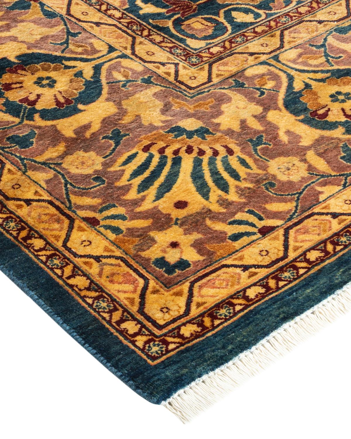 Avec leurs palettes discrètes et leurs motifs allover, les tapis de la collection Mogul apporteront une sophistication intemporelle à n'importe quelle pièce. Influencés par un éventail de motifs turcs, indiens et persans, les artisans qui tissent à